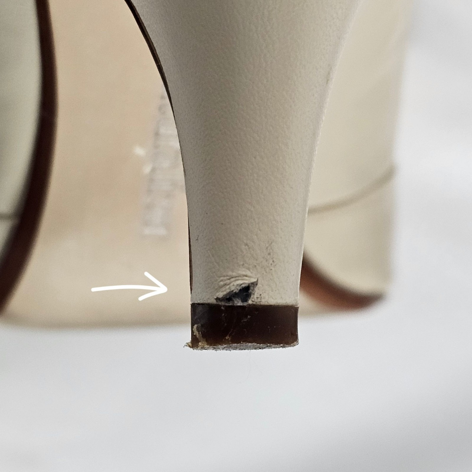 Womens 8.5M Cream Gold Open Toe Formal Business Casual Office 3″ Pump Heel Shoe