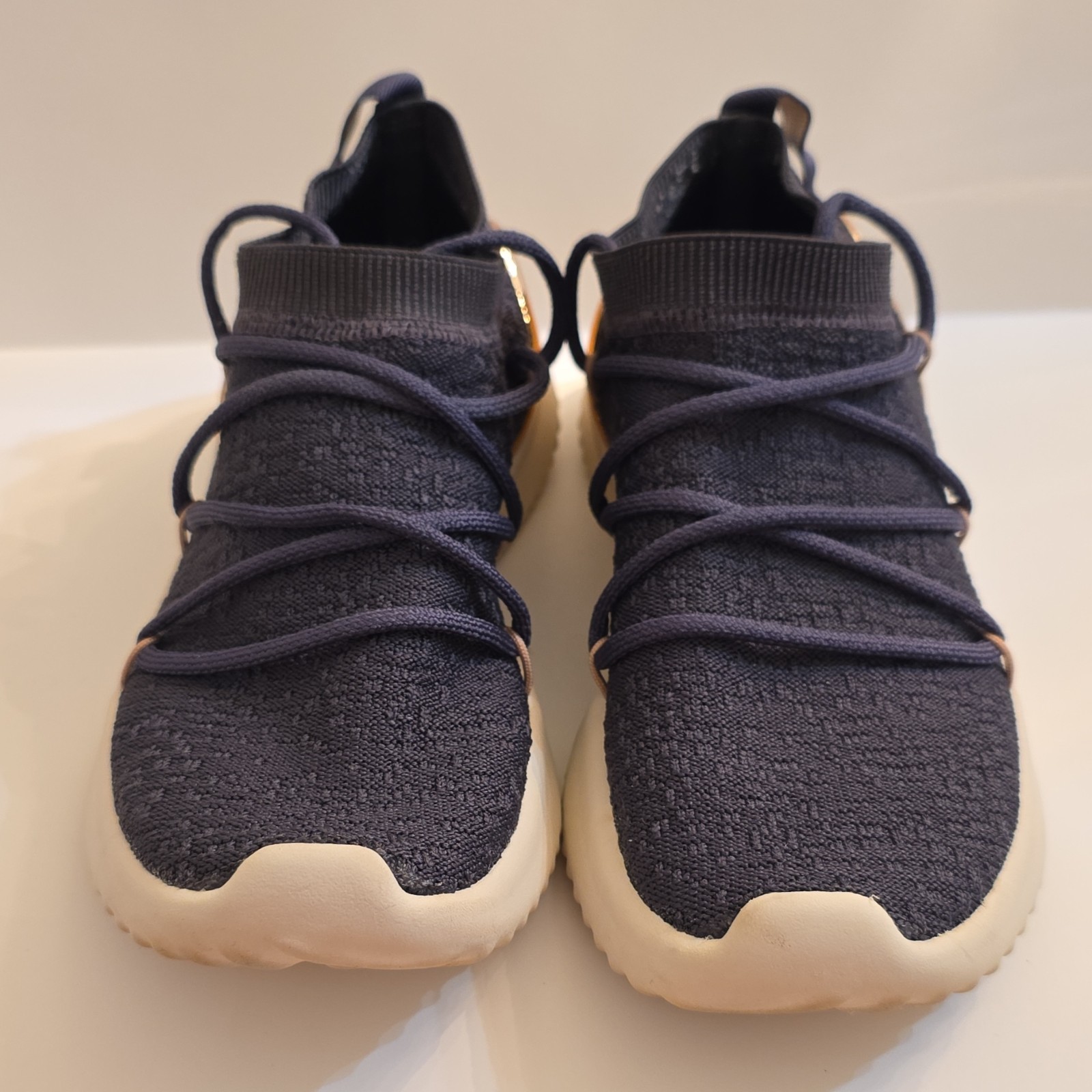adidas Ultimamotion Grey Pale Nude Athletic Sneakers F37037 Lightweight