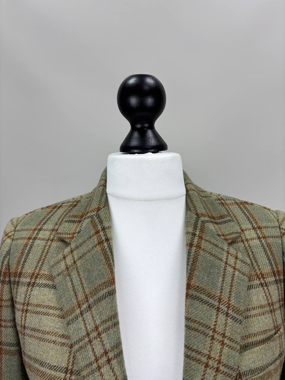 Womens vintage blazer Ralph Lauren Size 4 Color Multicolor Duties Paid (USA)