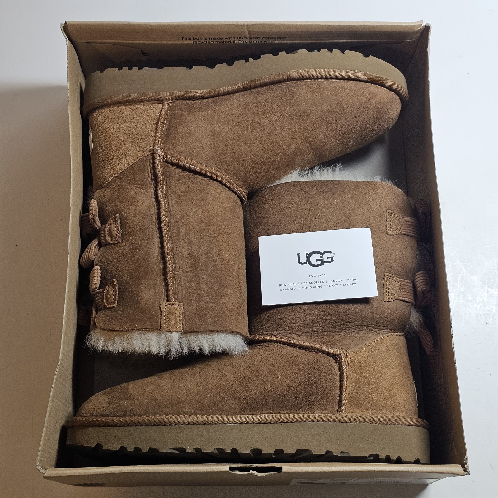 UGG Bailey Bow II Corduroy Boot Chestnut Women Size 6 Fast Shipping Free Returns