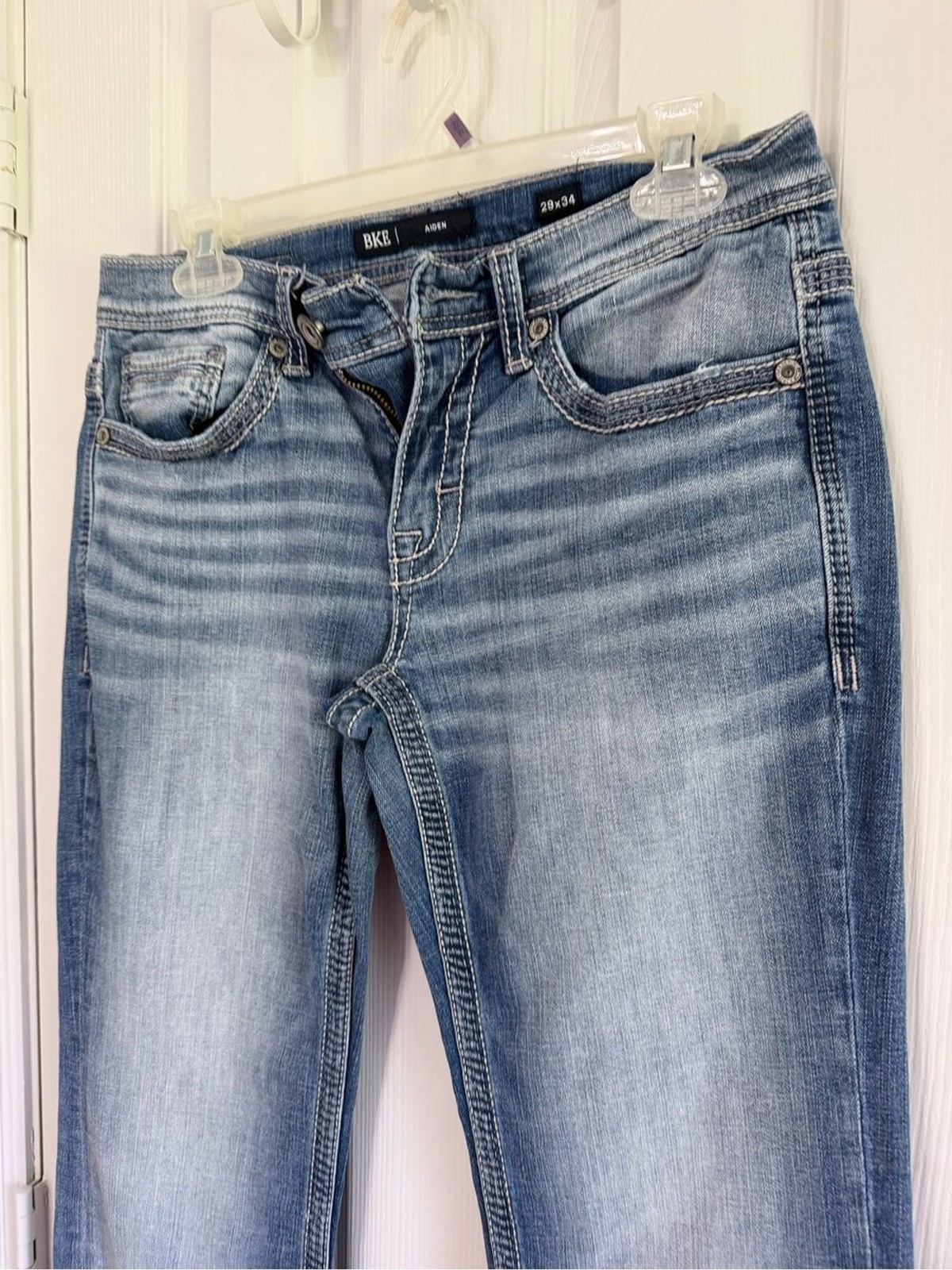 BKE Aiden Jeans Mens 29×34 Straight Leg Medium Wash Stretch Denim Buckle