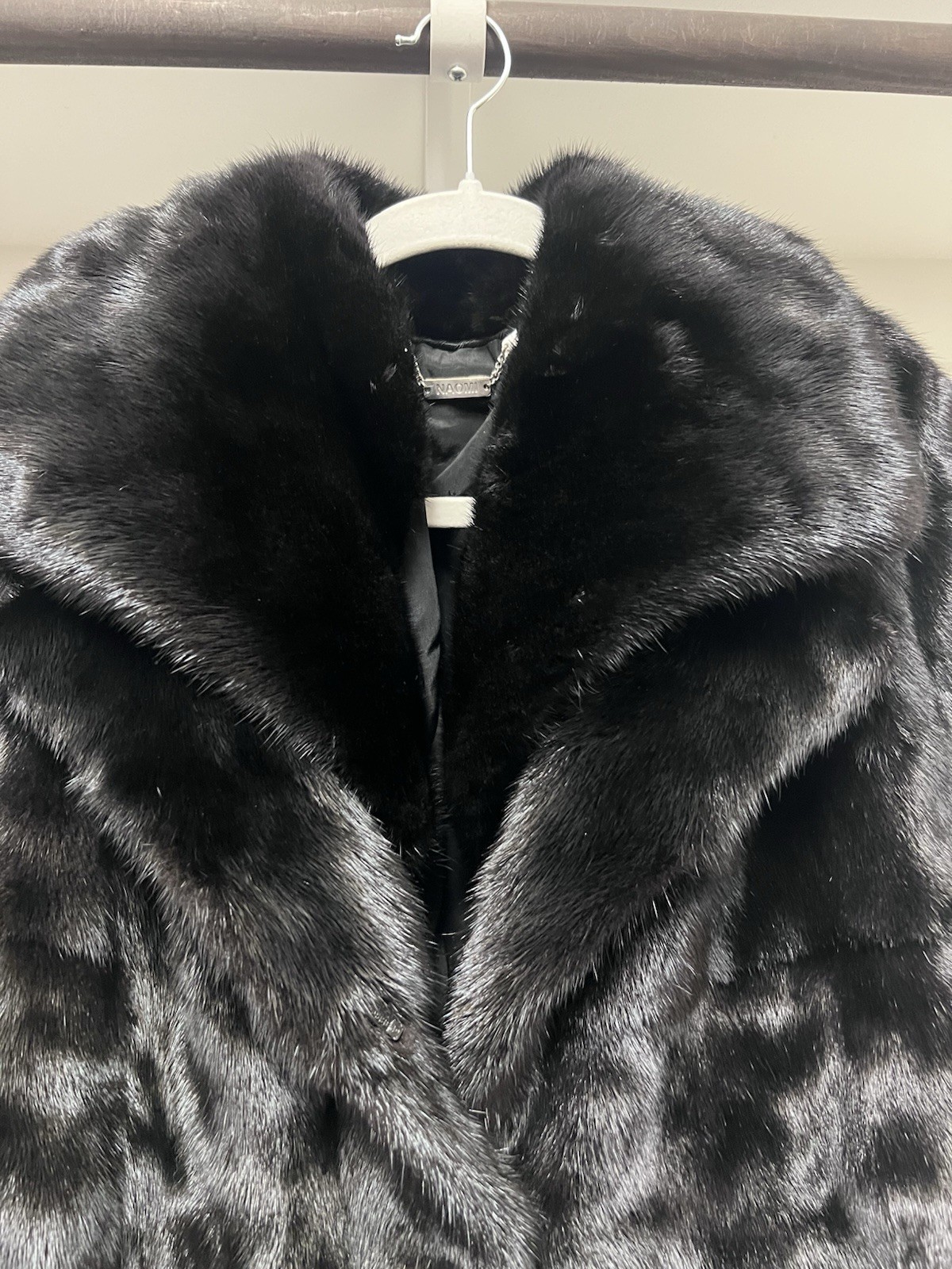 Naomi Women’s Juniors M Black Long Overcoat Collared Lined Hook & Eye
