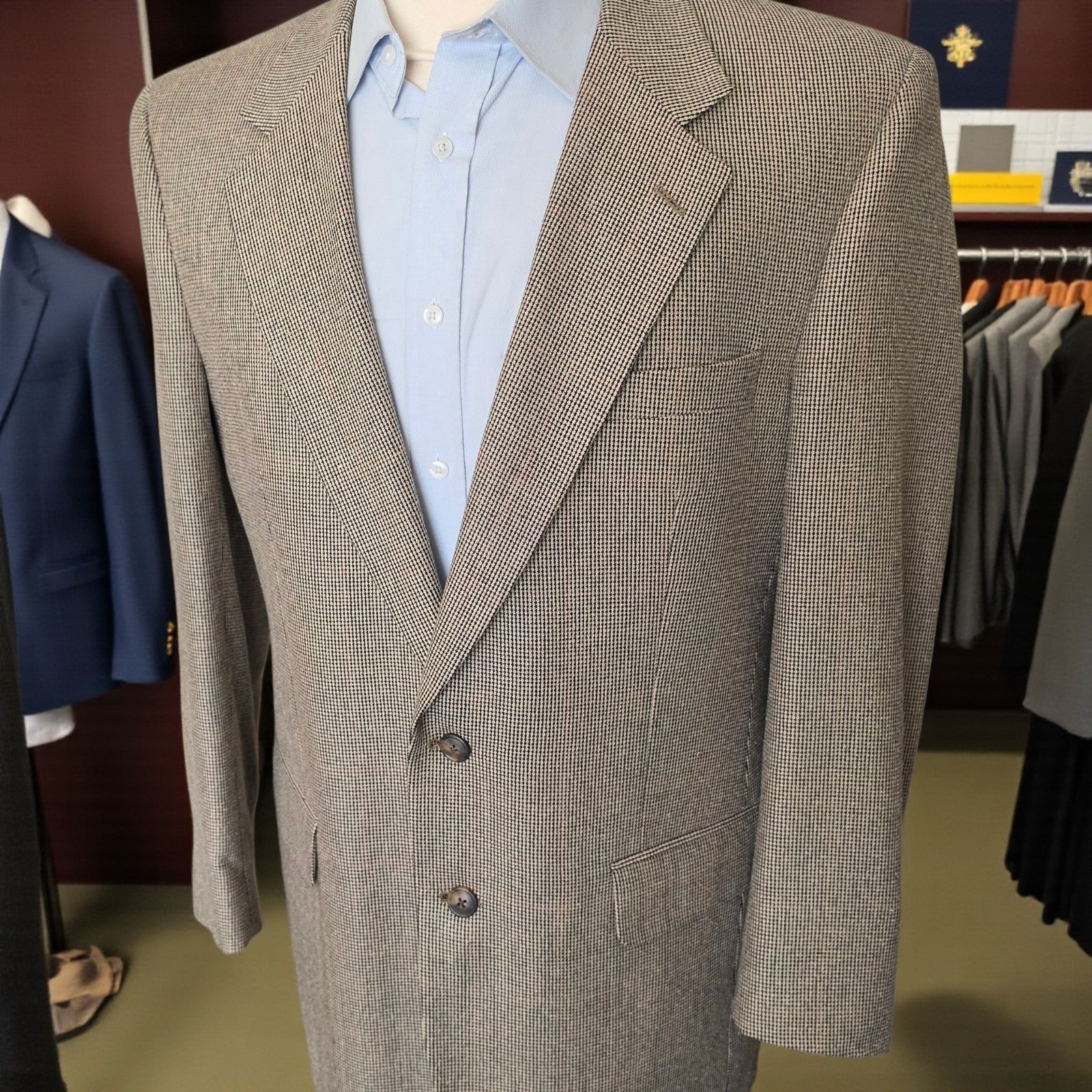 Vintage Burberry Blazer 44L Woven Nailhead Soft Tweed