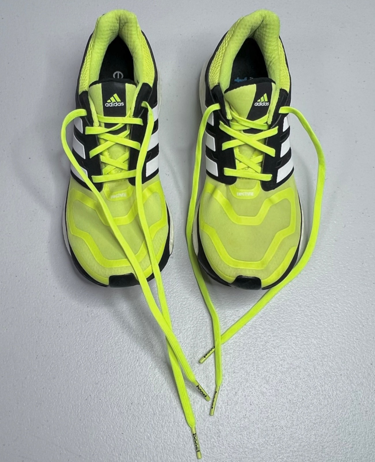 Adidas Energy Boost Running Shoes Sneakers Mens 8.5 Electric Yellow Volt Q34010