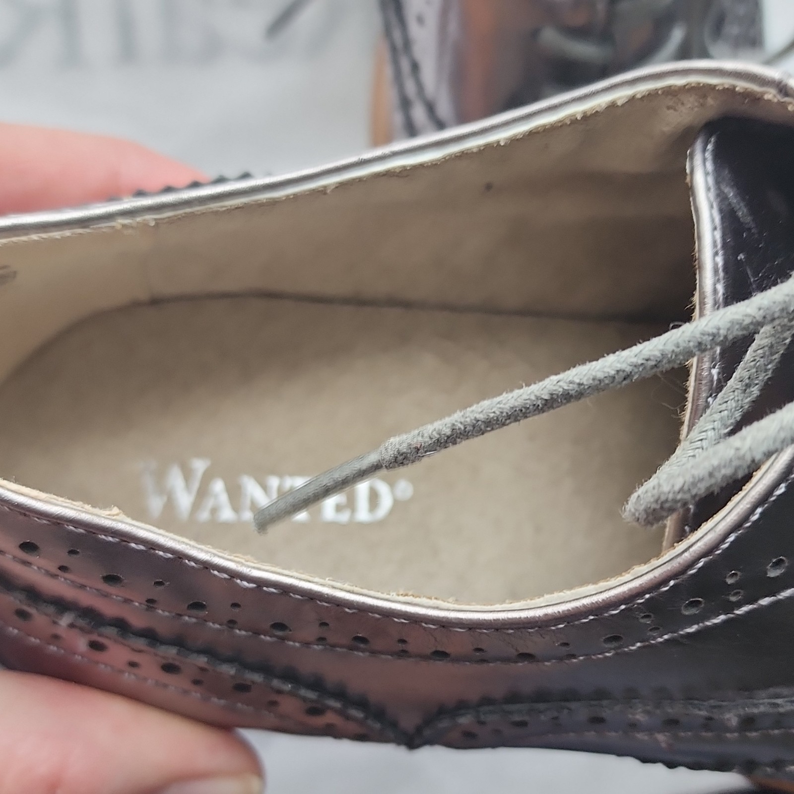 Wanted Silver Wingtip Brogue Lace Up Flats Synthetic PU Upper US Size 8.5