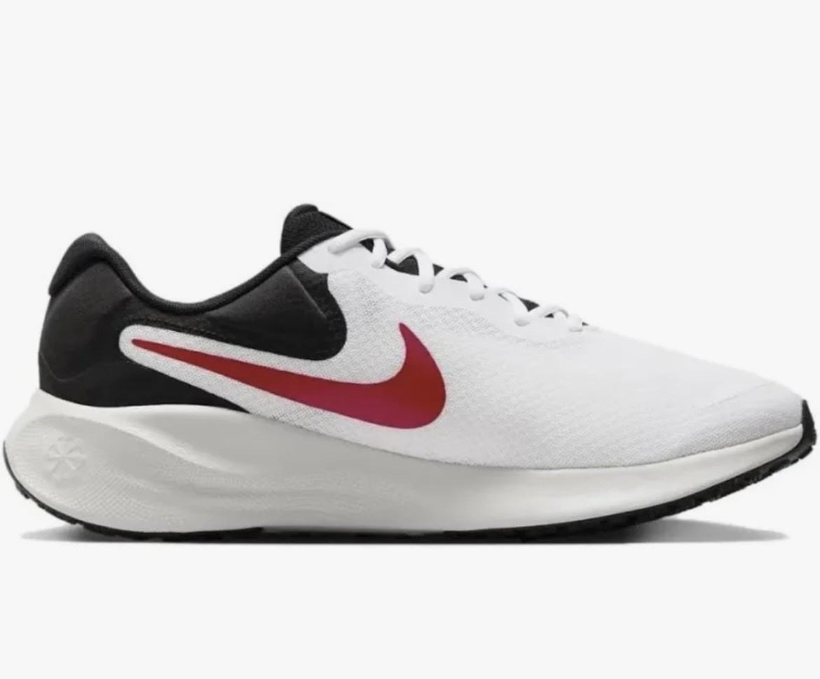 Nike Revolution 7 Mens Sneakers Size 11 New In Box (No Lid)