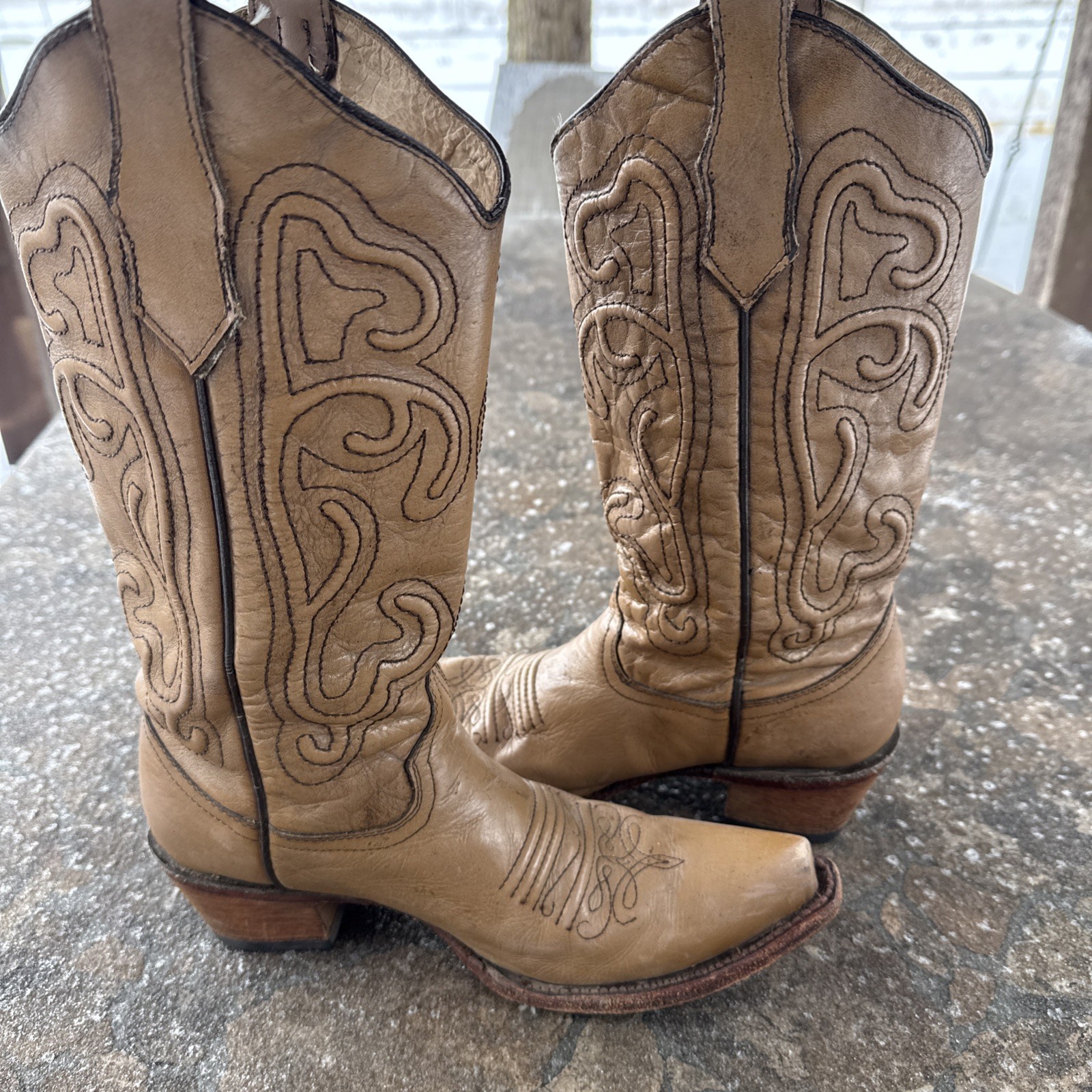 Womens Circle G L5305 Embroidered Cowboy Boots Snip Toe Brown Size 9