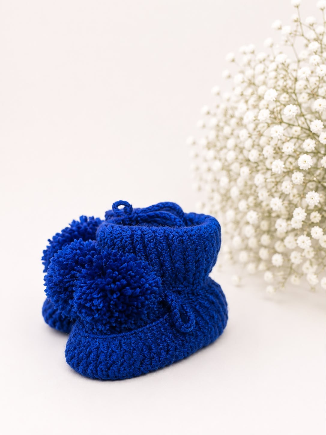 4 Pairs Handmade Baby Booties Crochet Pom Pom Newborn Shoes Gift Set 0-3M