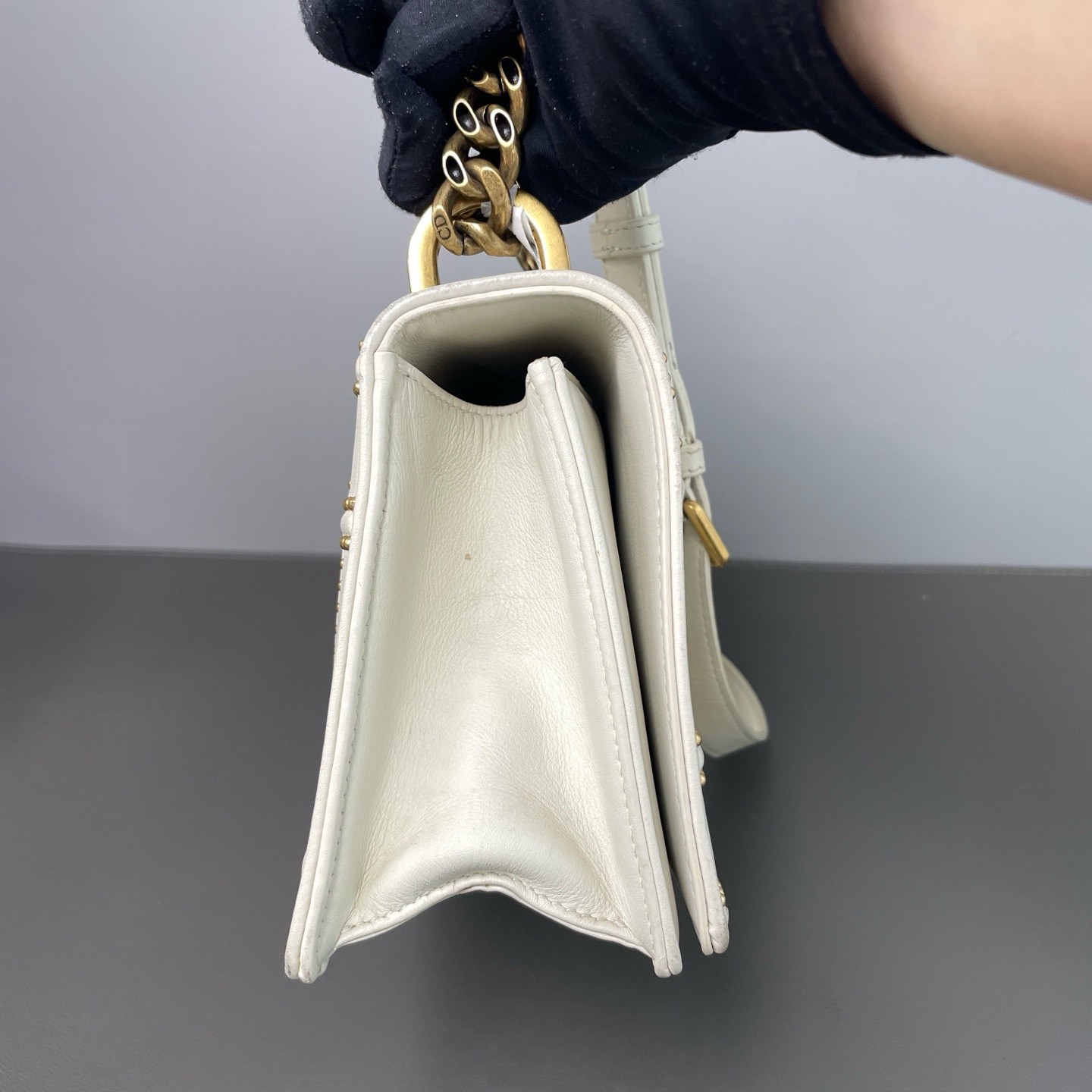Dior Pre-Owned Authentic Chain Bag White 21.5*12.5*7 Free Tracked Shipping