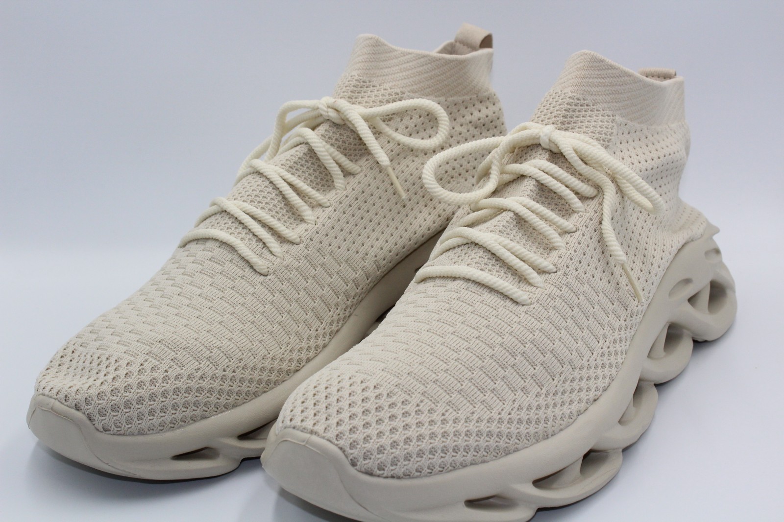Size 16 – Lightweight Breathable Comfortable Fashion Sneakers for Men