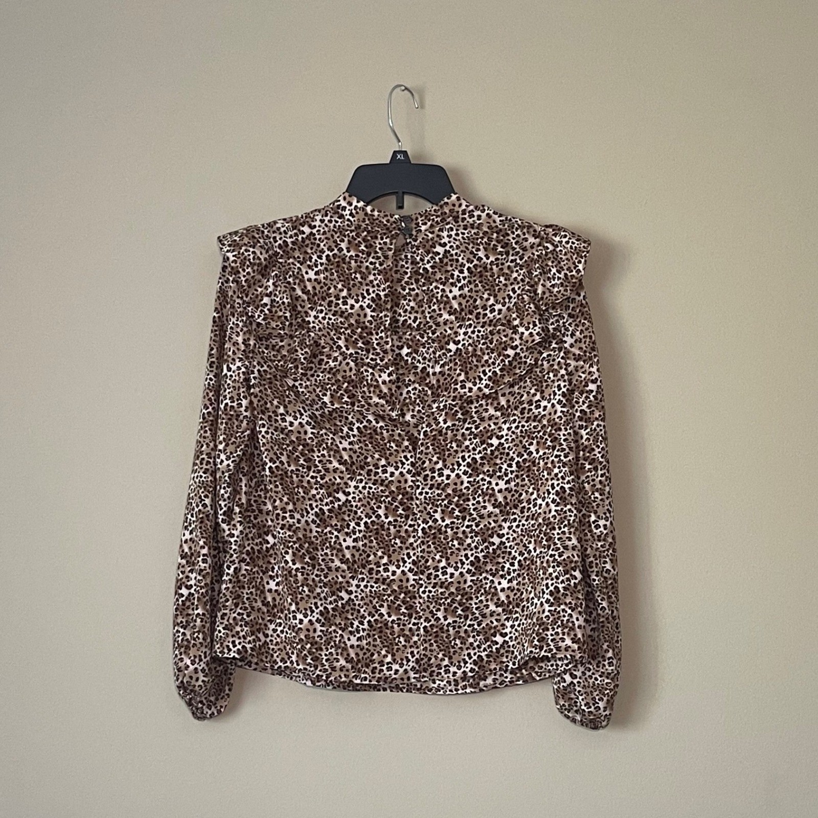 TOPSHOP Leopard Print Ruffle Mock Neck Long Sleeve Blouse Women Size 4
