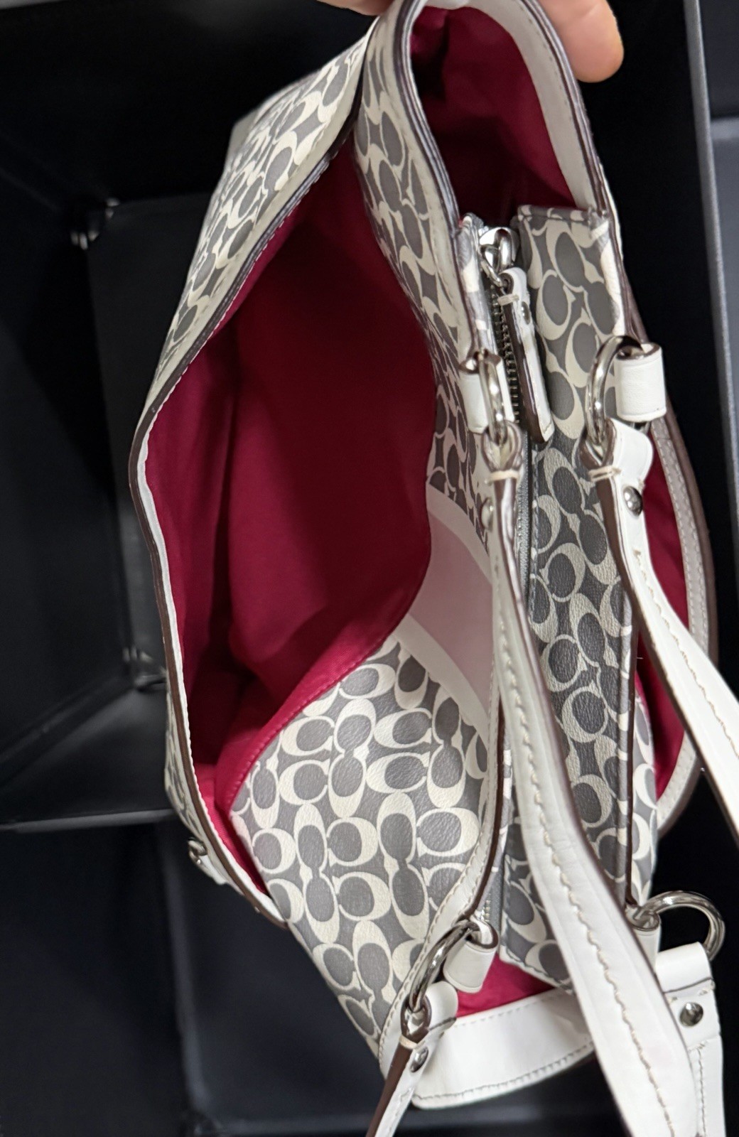 Coach Y2K | 2010 Chelsea Heritage Signature Tote Bag With Pink Strip