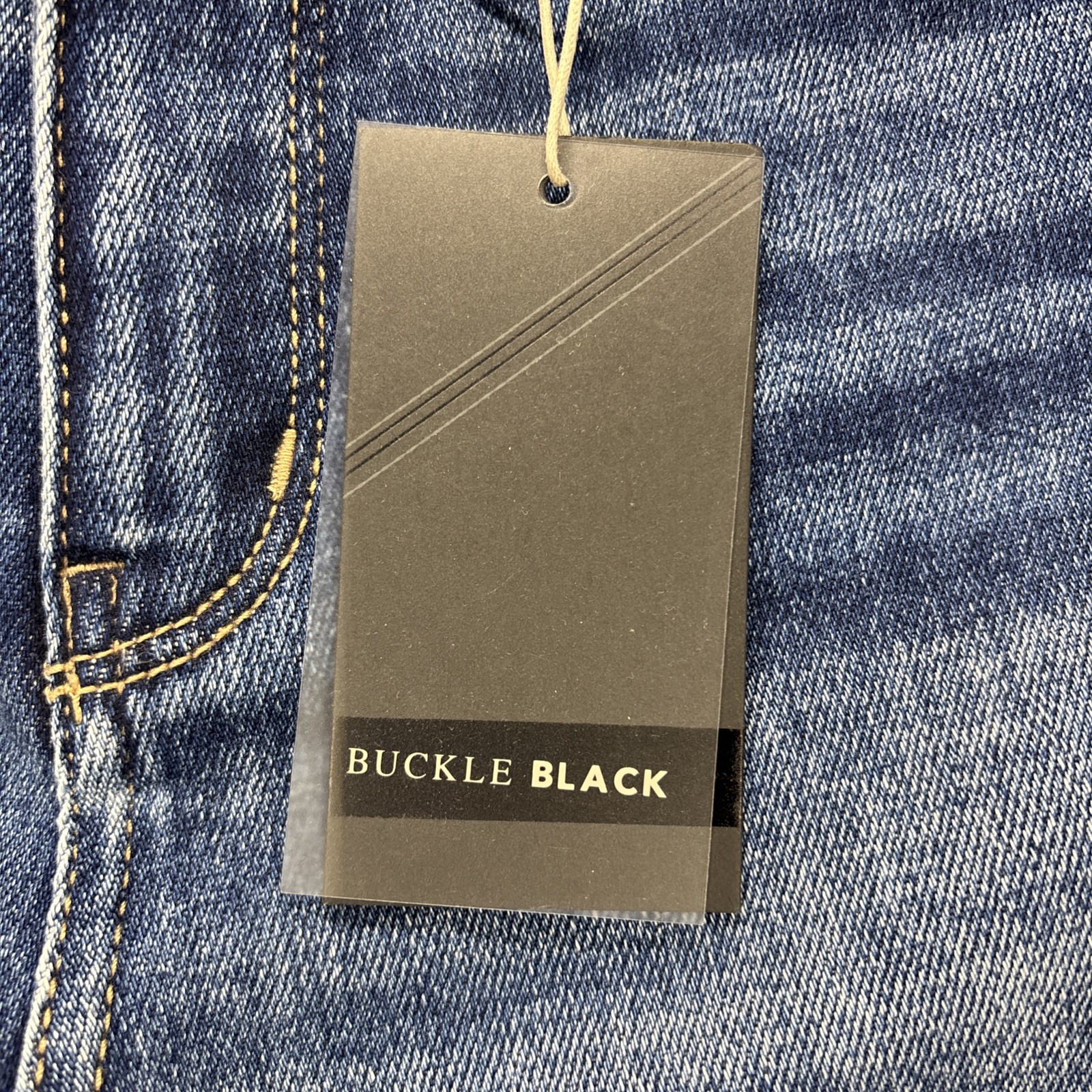 Buckle Black Fit No 53 Cropped Straight Jeans Womens fIT-28×27 TAG-27×28 NEW