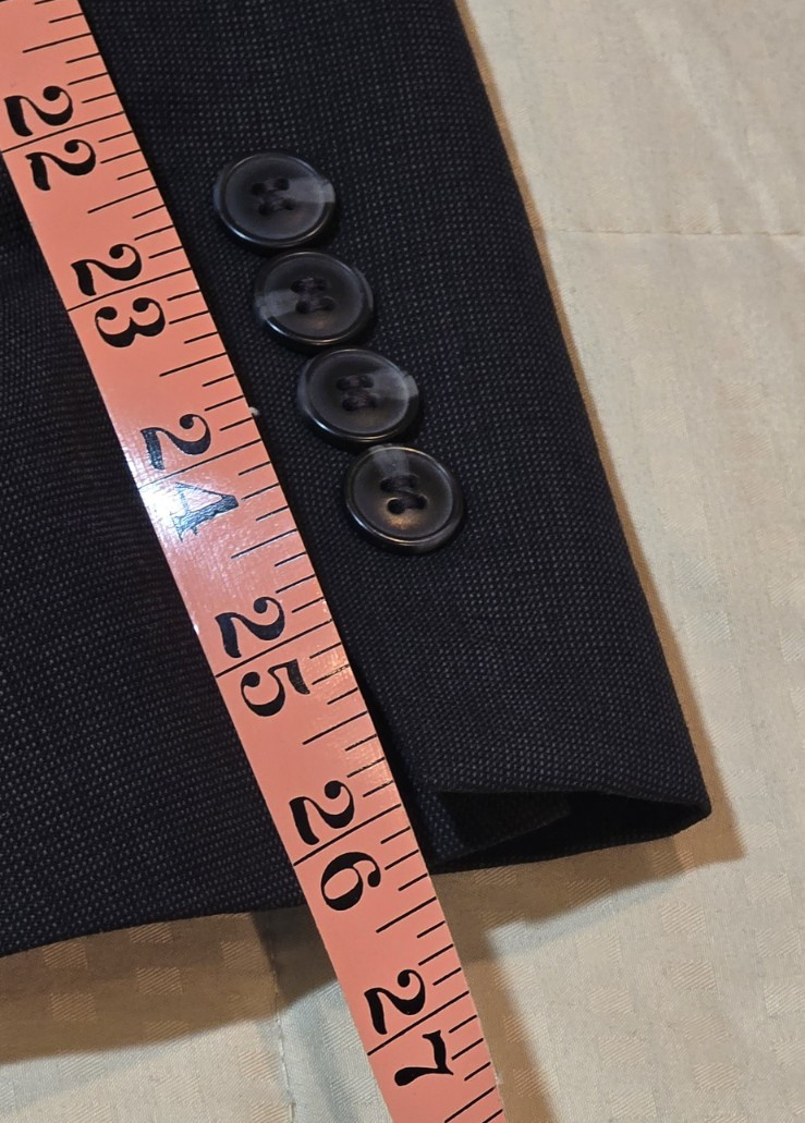 Jos. A. Bank Traveler’s Collection 44 L Wool Charcoal Black Sport Coat Sharp!
