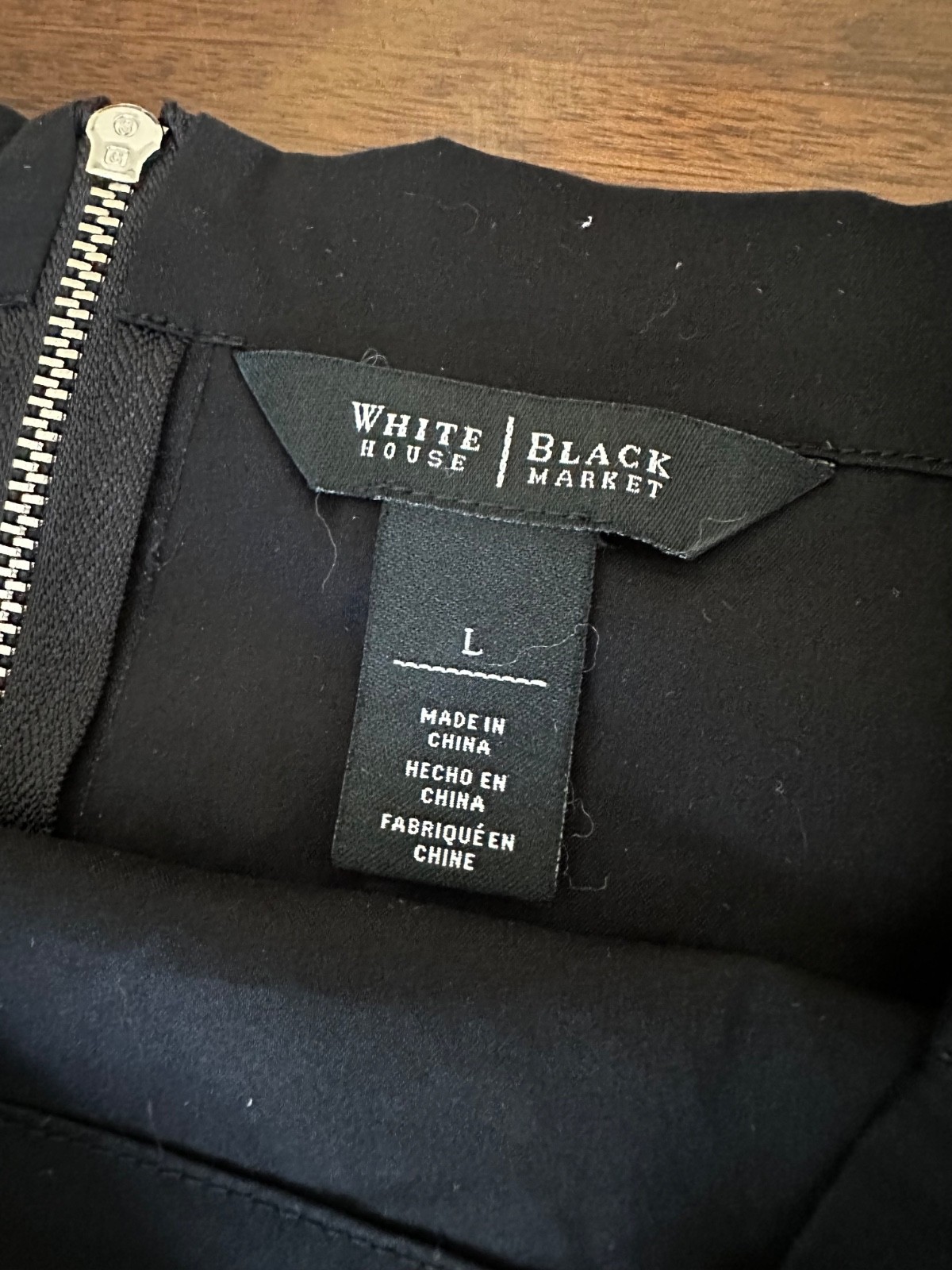 White House Black Market Off Shoulder Blouse Zip Back Size Large (TWO)