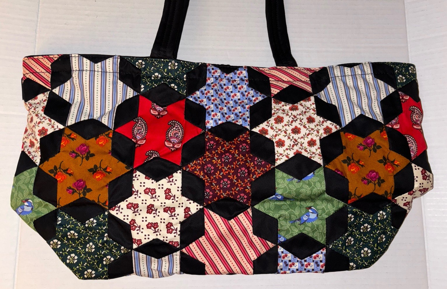 VERA BRADLEY SMALL HATHAWAY TOTE Purse Bag Star Patchwork Mistletoe Birds