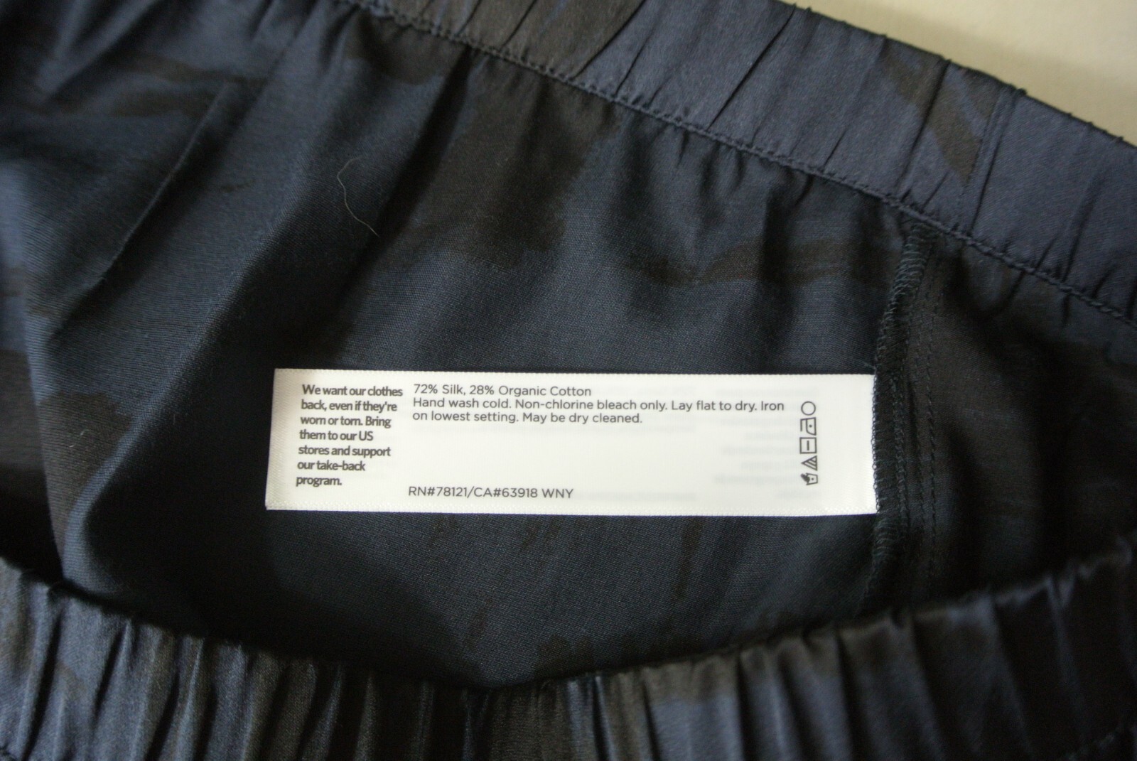 NEW Eileen FisherBrushstroke Print Straight Leg Silk Blend Ankle pants L #P3631