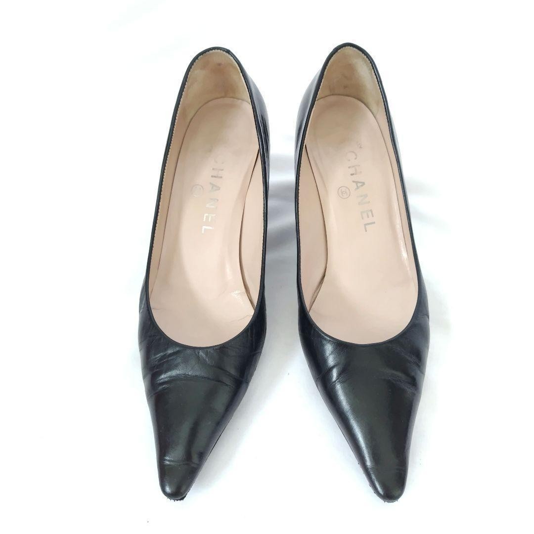 Rare Chanel Black Leather Classic Pumps 35.5 (22.5cm) 5.5cm Heel Refurbished