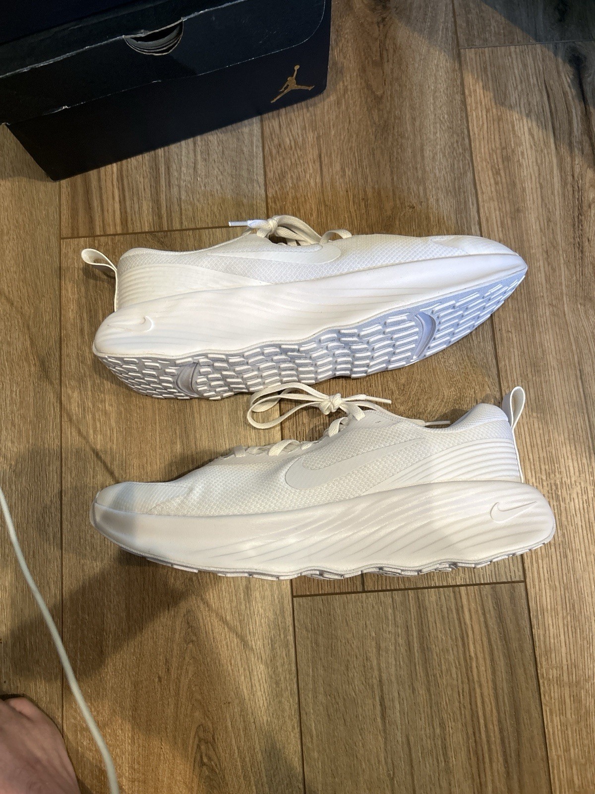 Nike Promina White Men’s Running Shoes Size 11.5