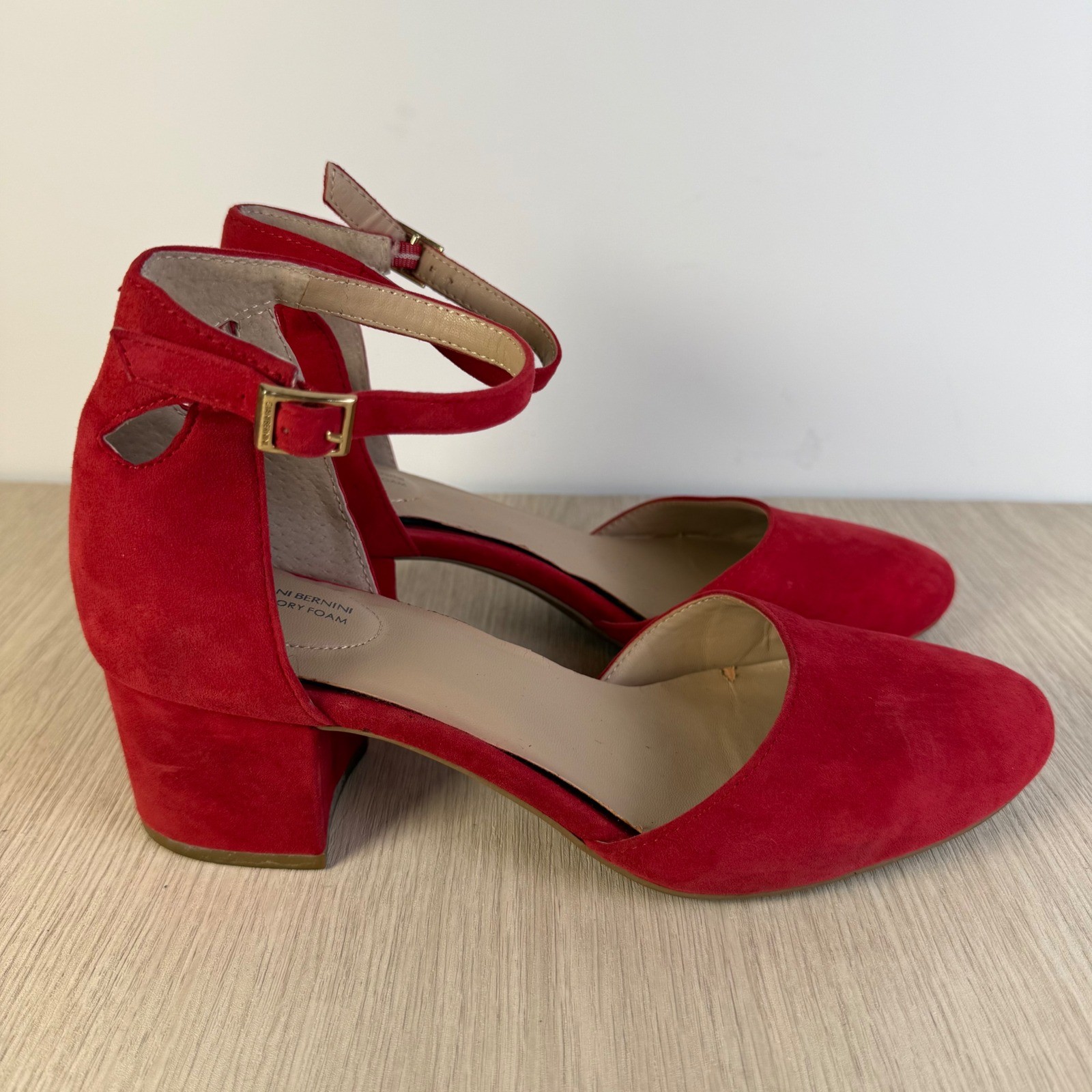 Giani Bernini Red Suede Block Heel Pumps Ankle Strap Dress Shoe 7M Career Weddin