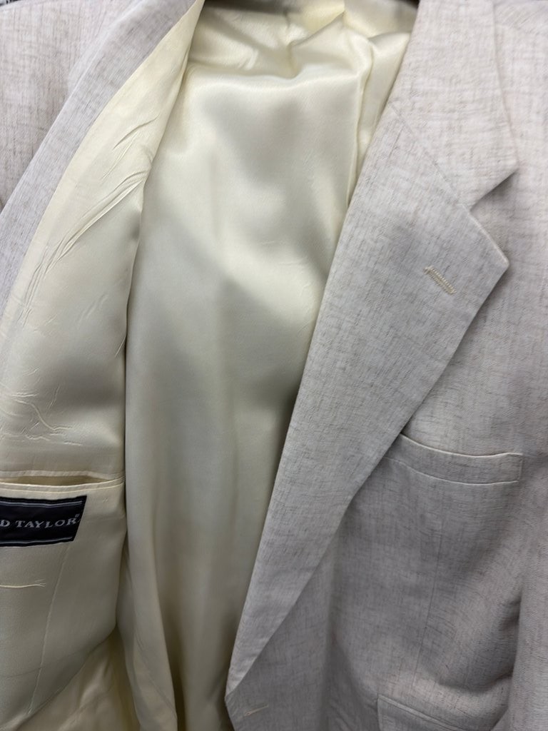 David Taylor Men’s Light Gray Blazer