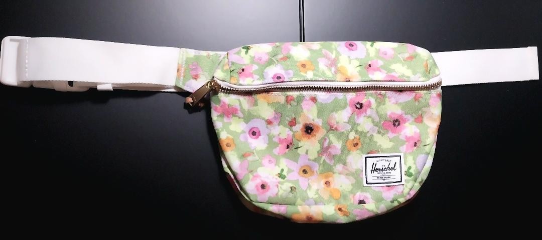 Herschel Supply co. Hip Pack Floral 9 x 6 inches