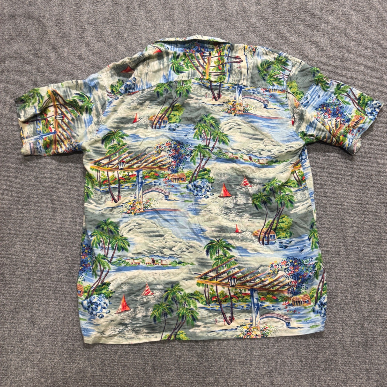 Pineapple Connection Shirt Size XL Red Vintage Men Hawaii Palm Floral 100% Rayon