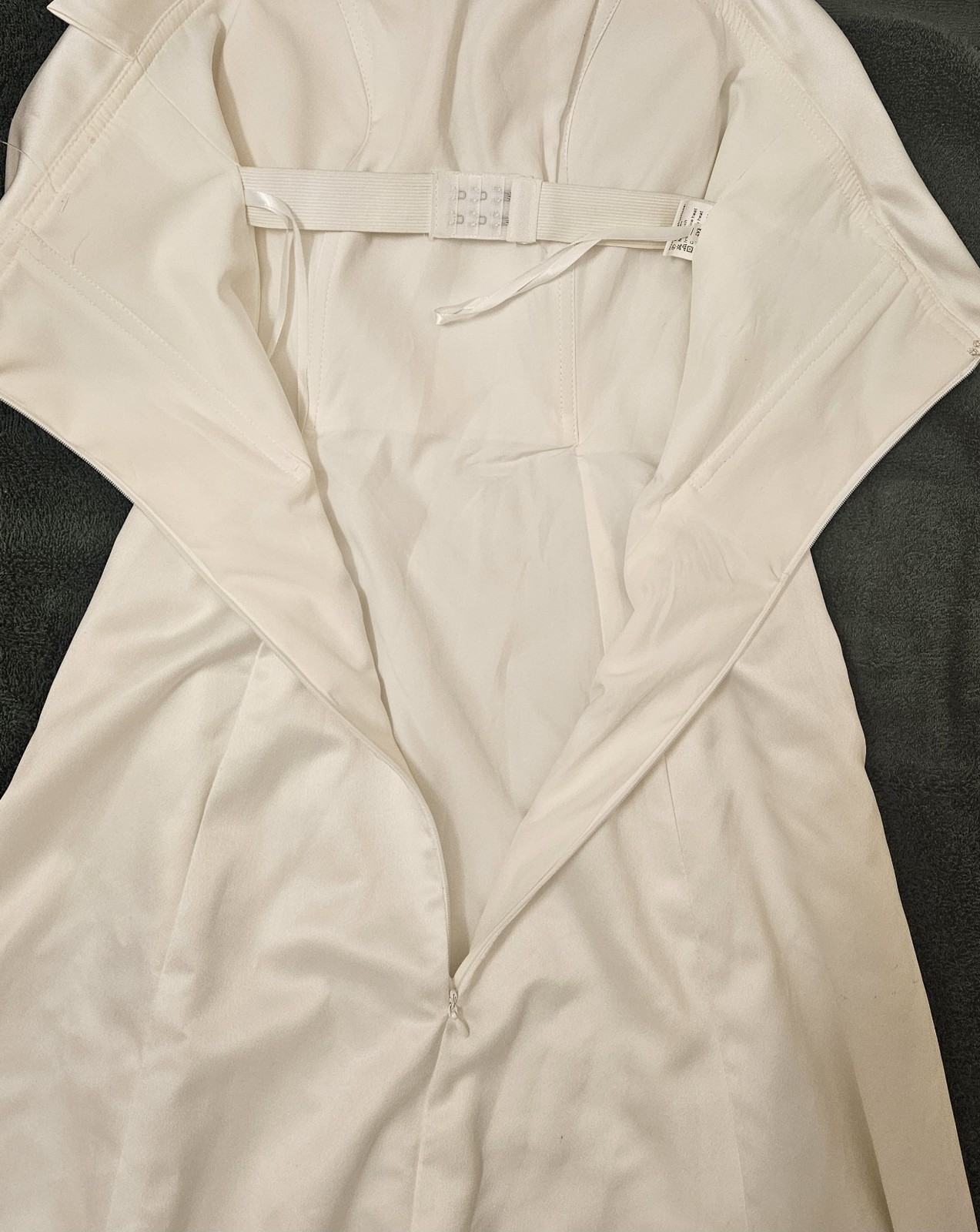 Elegant Satin Strapless A-line Wedding Dress Minimalist Bridal Gown