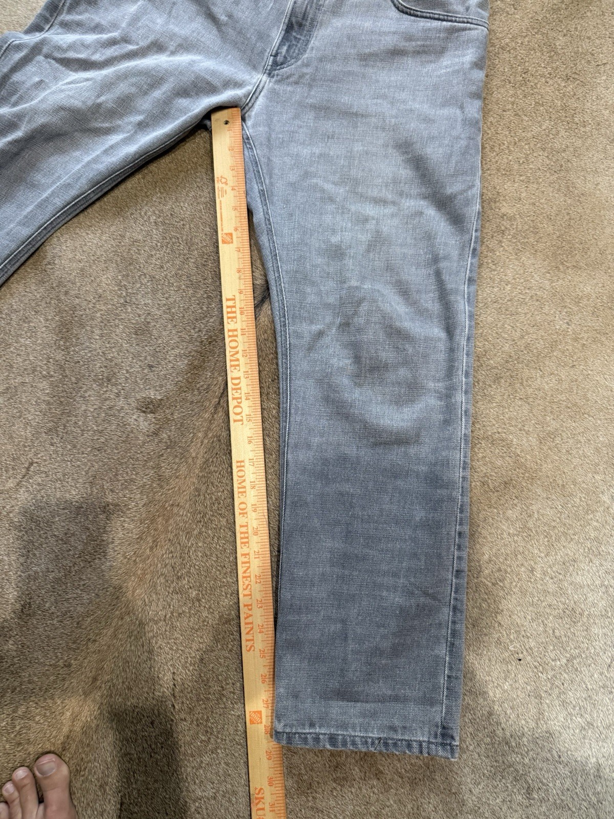 Todd Shelton Men’s Gray Straight Mid Rise Denim Jeans *Read Below*