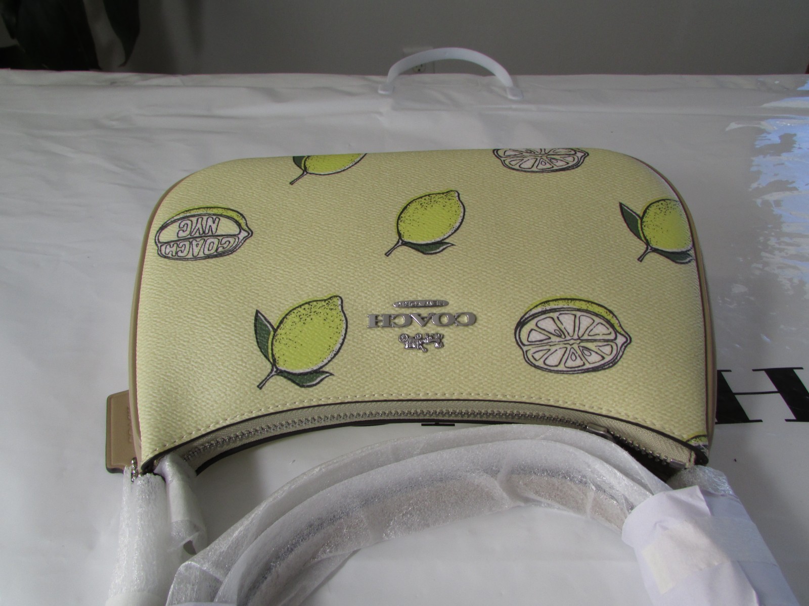 NWT Coach Teri Shoulder Bag With Lemon Print CBA53 Garden Glade Multi