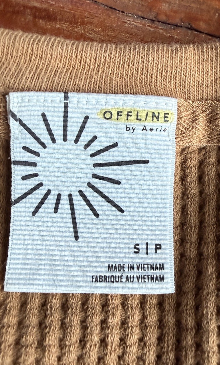Offline By Aerie Womens Waffle Knit Long Sleeve Top Gold Relaxed Fit Small