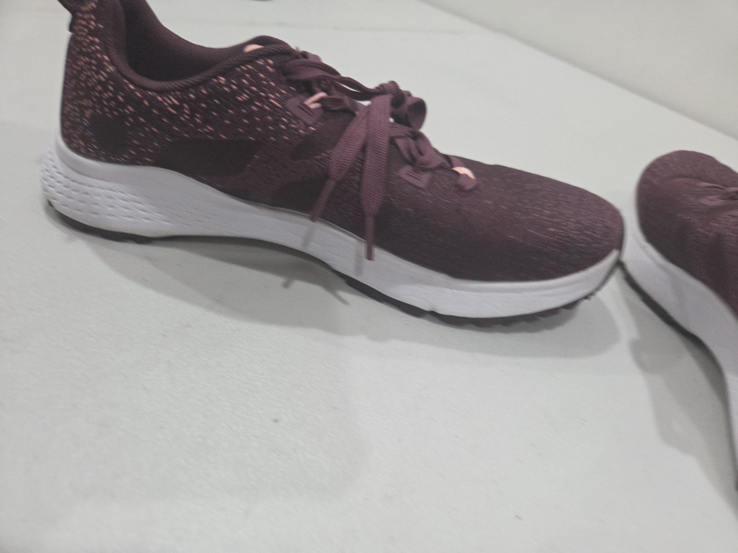Shoes For Crews Easy Clean Technology Maroon Sneakers Woman Size 9