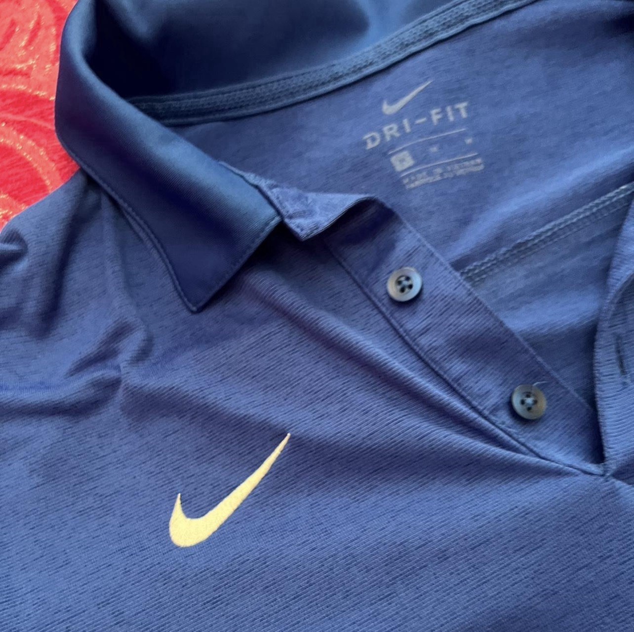 Nike Dri-FIT Men’s Blue Solid Short Sleeve Collared Logo Polo Shirt, Size L