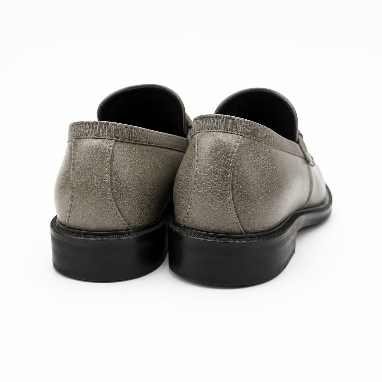 Kenneth Cole Reaction Men’s 12 Gray Horsebit Loafers