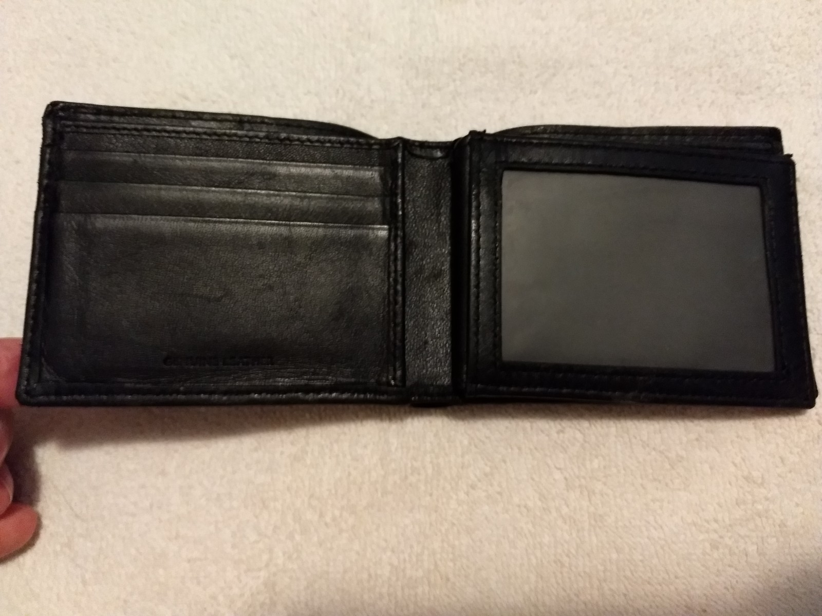Kenneth Cole Reaction Genuine Leather Bifold Wallet w/ Clear ID Window, Black