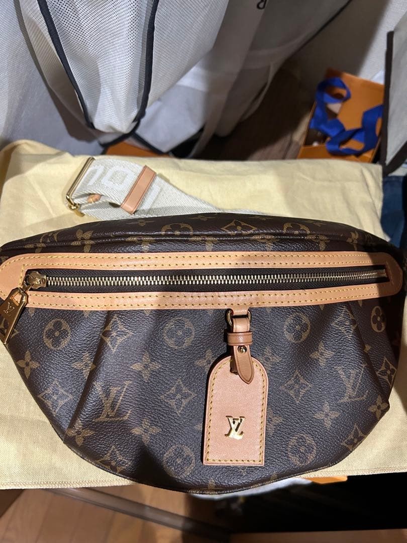 Louis Vuitton BumBag M46784 902315