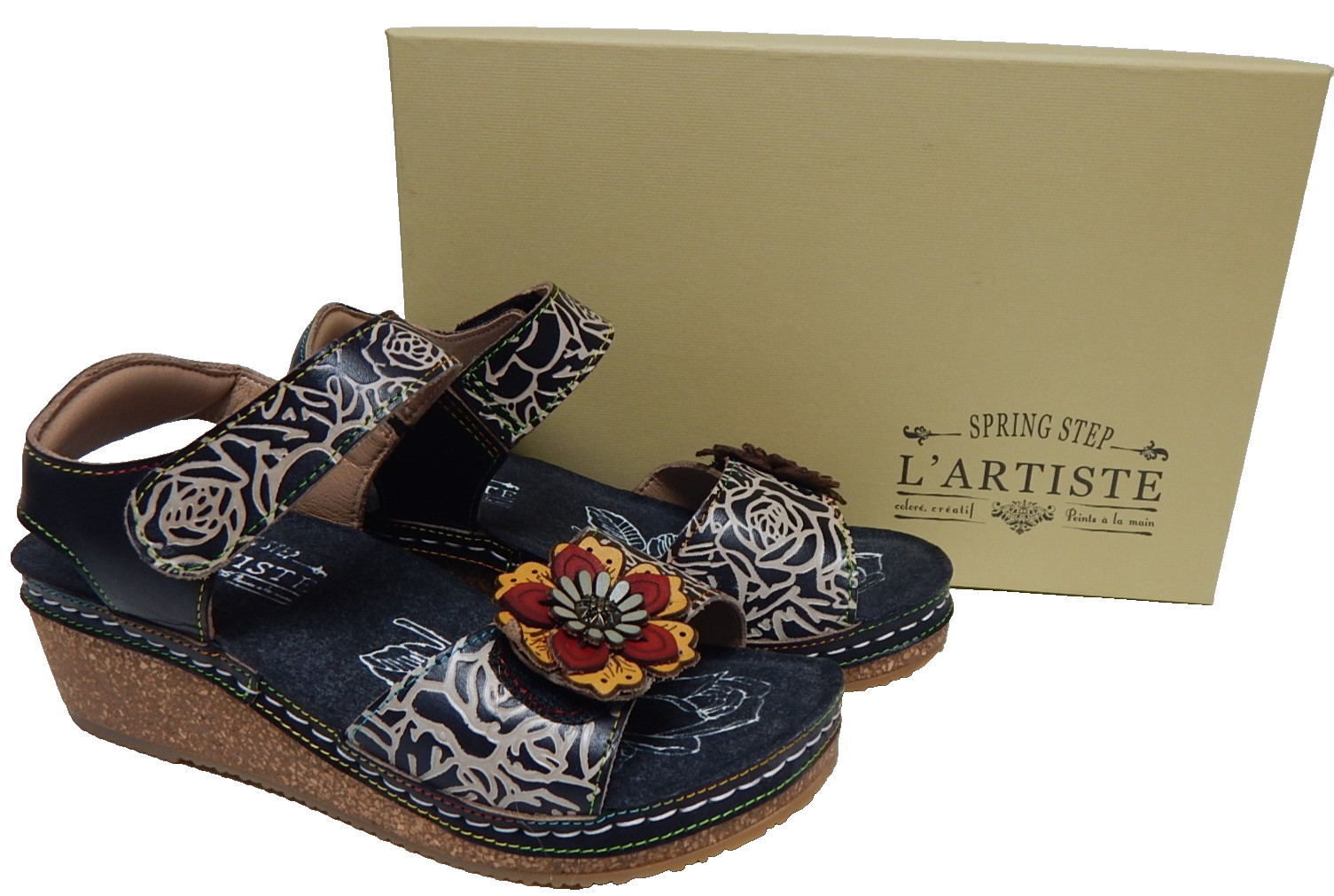 L’Artiste by Spring Step Cuteness Size EU 35 (US 5) Wedge Sandals Black Floral