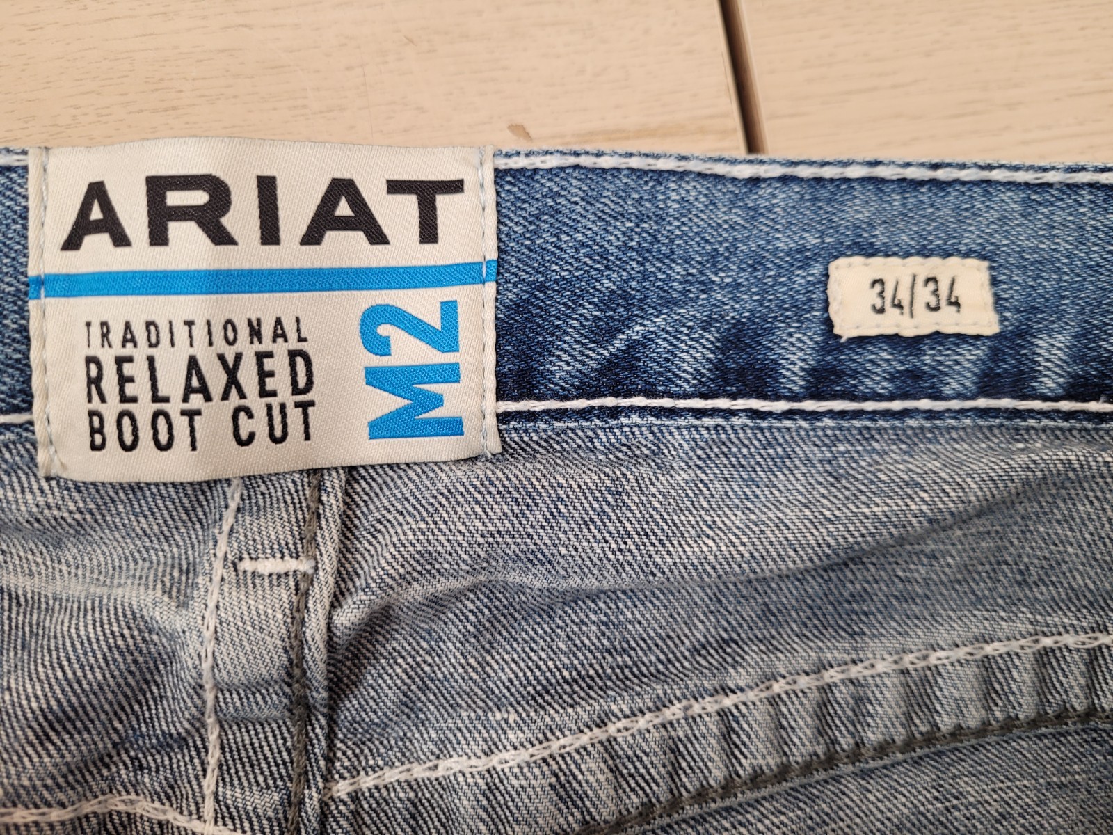 Ariat M2 Relaxed Boot Cut Jeans Mens Workwear Western Cowboy 34×31 READ