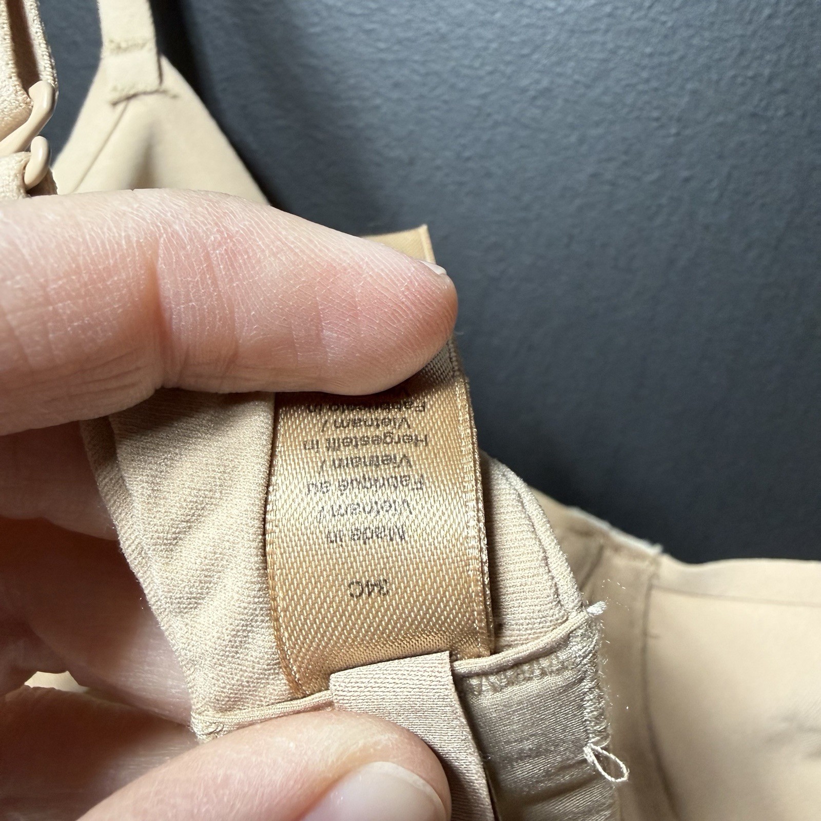 Fits Everybody Unlined Demi Bra SKIMS