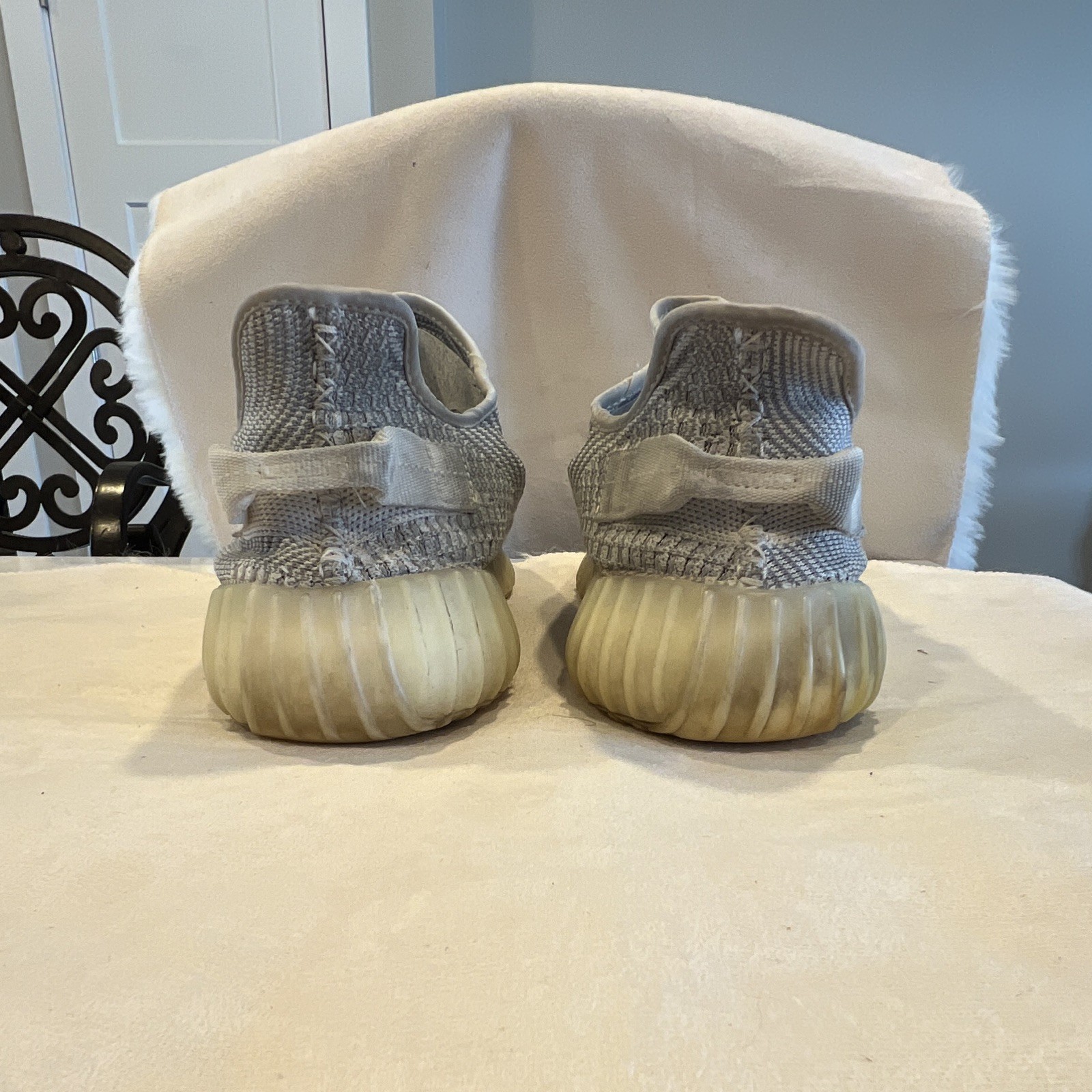 adidas Yeezy Boost 350 V2 Static Non-Reflective Men’s Low Top Sneakers 13.5