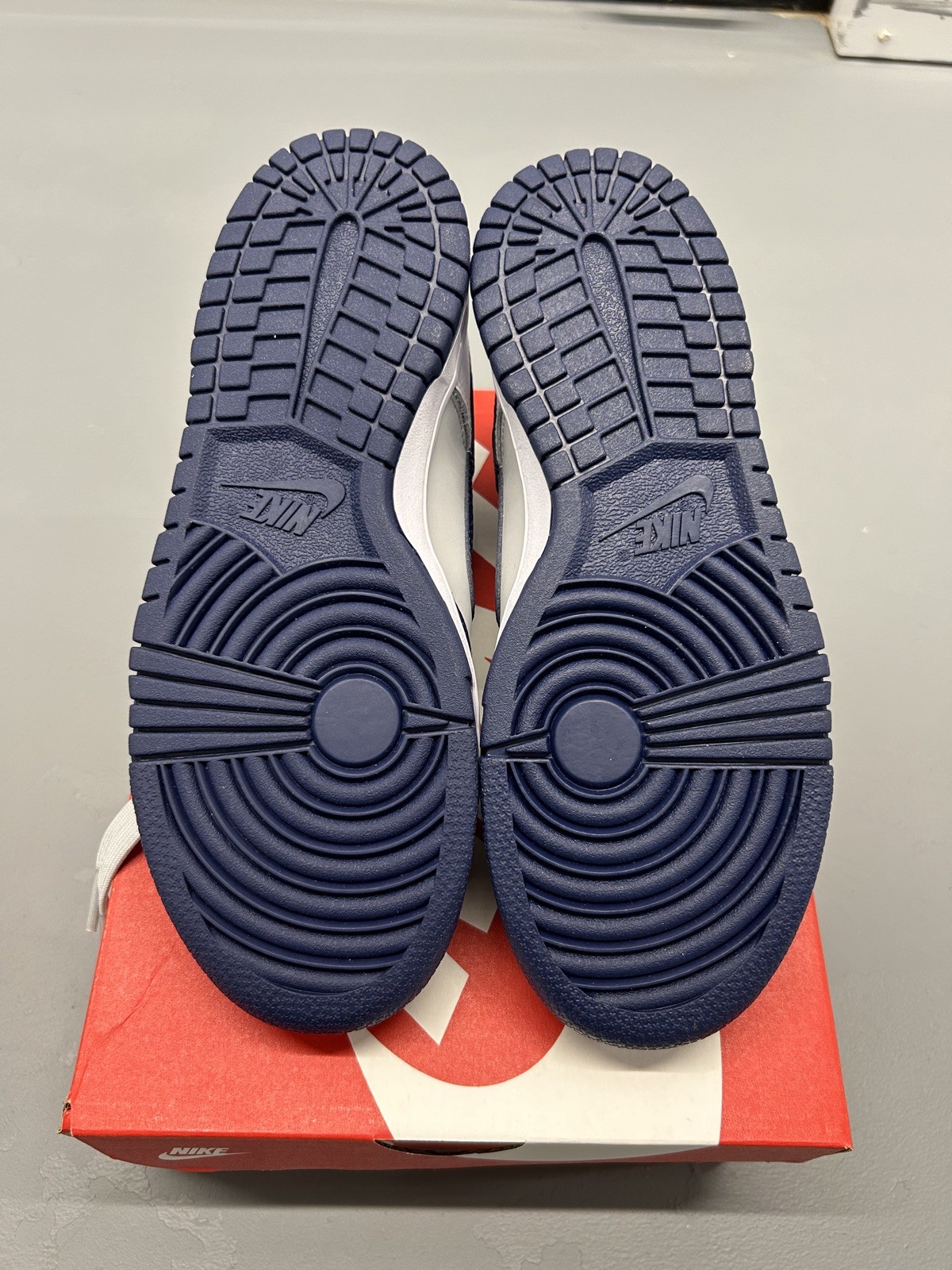 Size 5 (GS) – Nike Dunk Low EMB x NBA 75th 5y