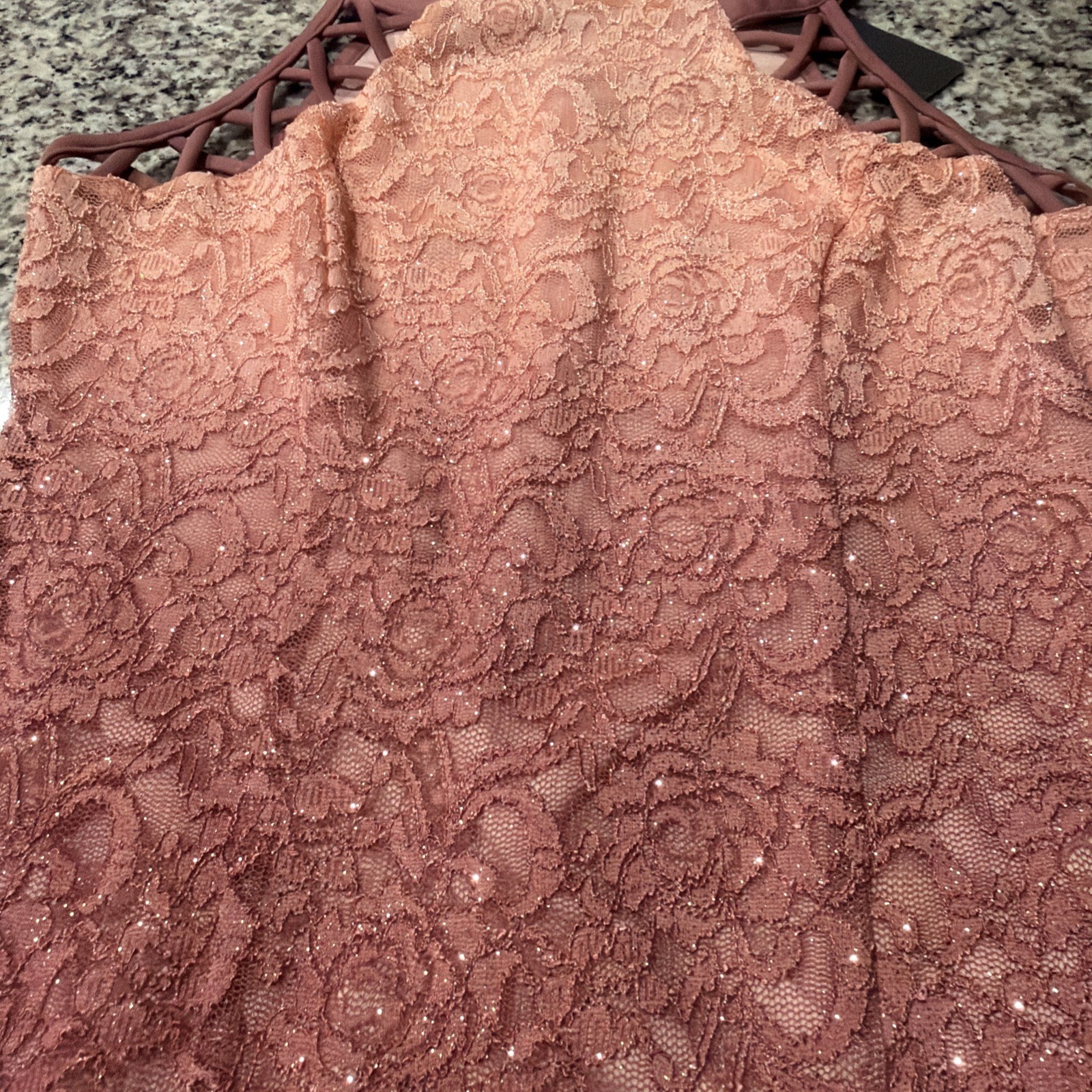 VENUS Women’s Size medium Tank Top ~ Mauve w/Sparkle, Lace, Scalloped Ombre