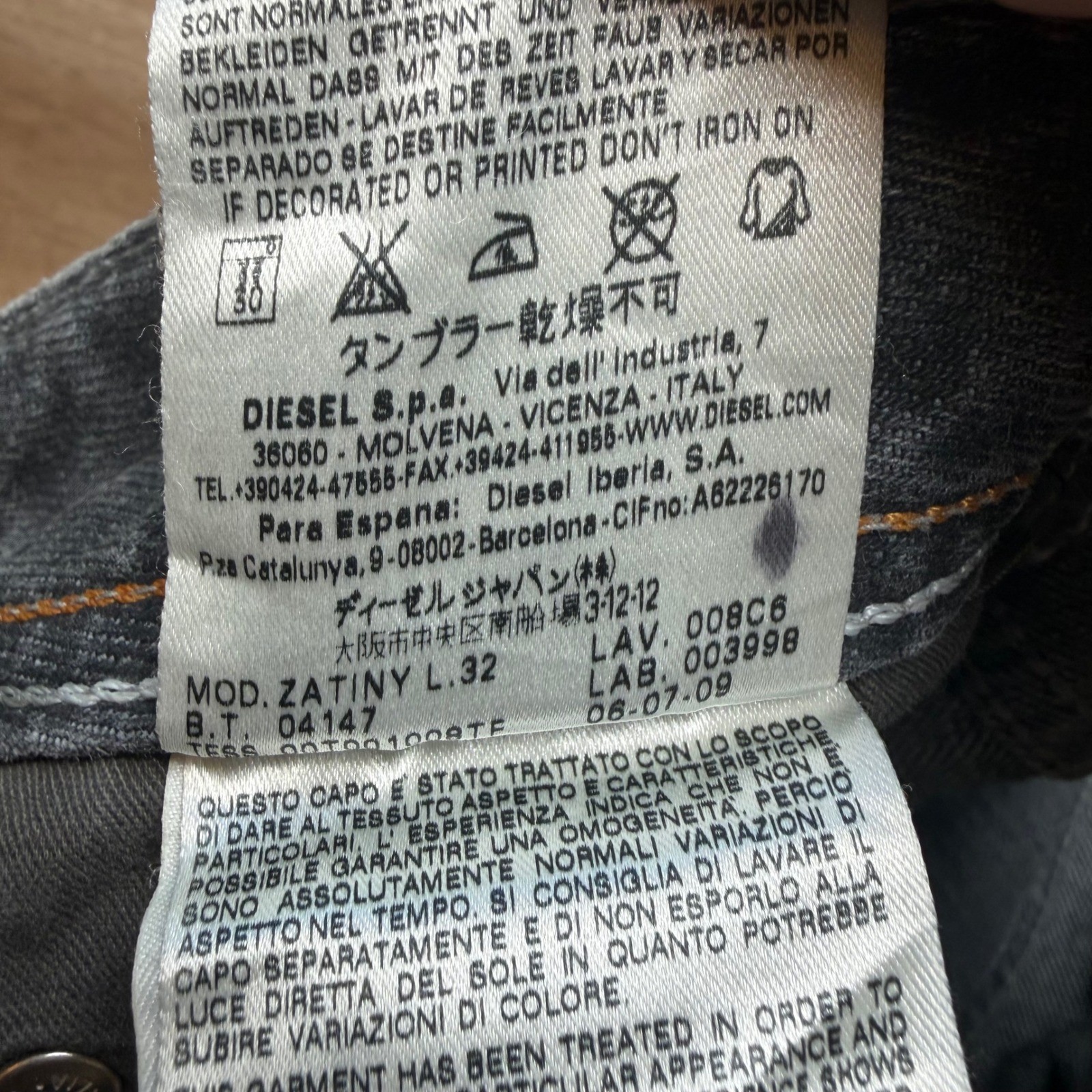 Diesel Zatiny Jeans Men 29×32 Grey Distressed Bootcut Denim Charcoal Punk 008C6