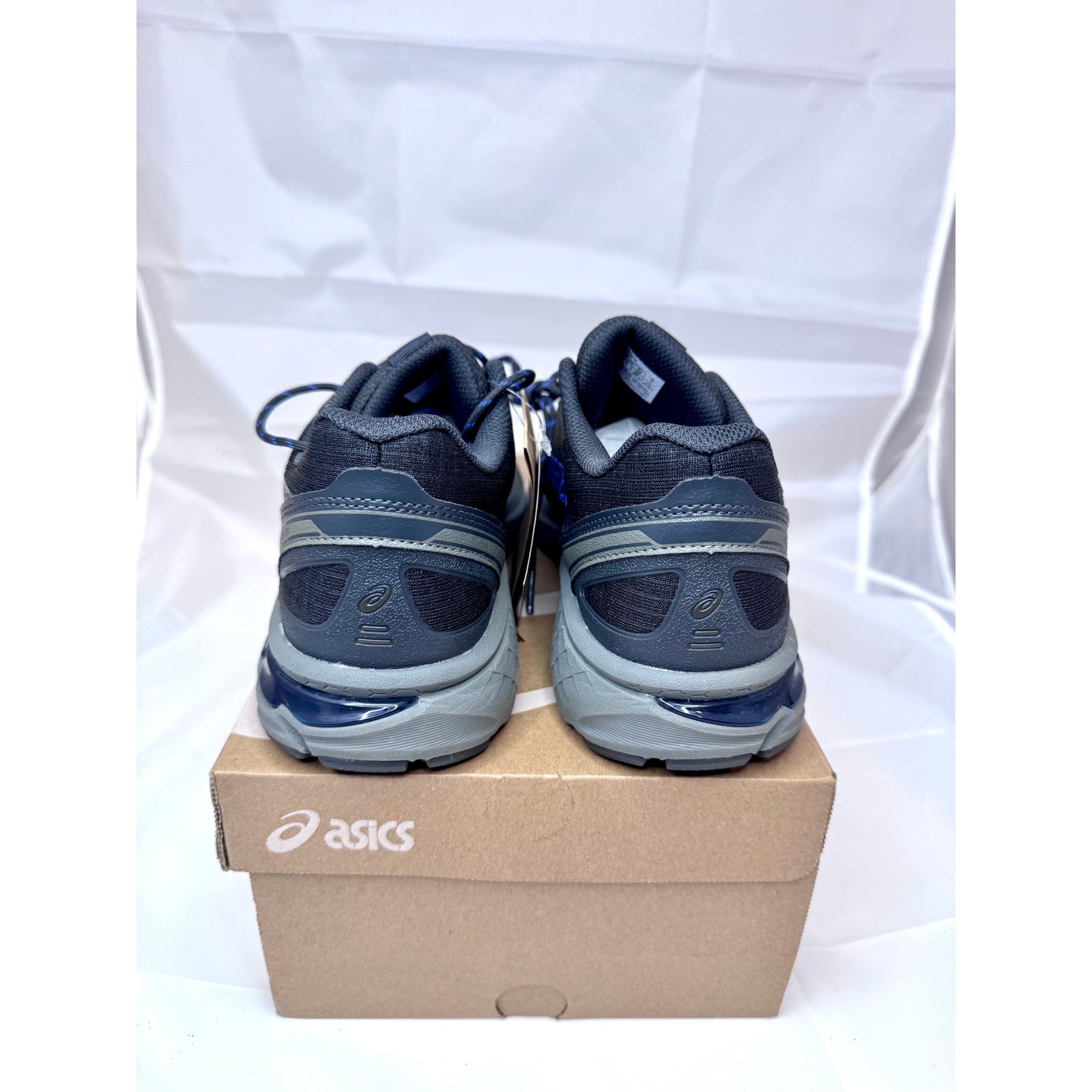 Asics Gel-Terrain GTX Graphite Grey Gunmetal 1203A457-020 Mens 7