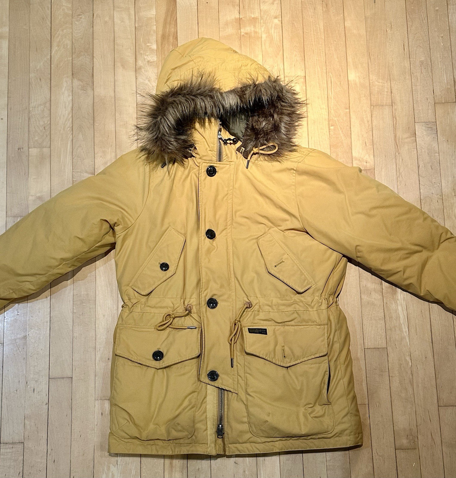 Abercrombie & Fitch Men’s L Down Parka Yellow Heavy Winter Coat Faux Fur Hood