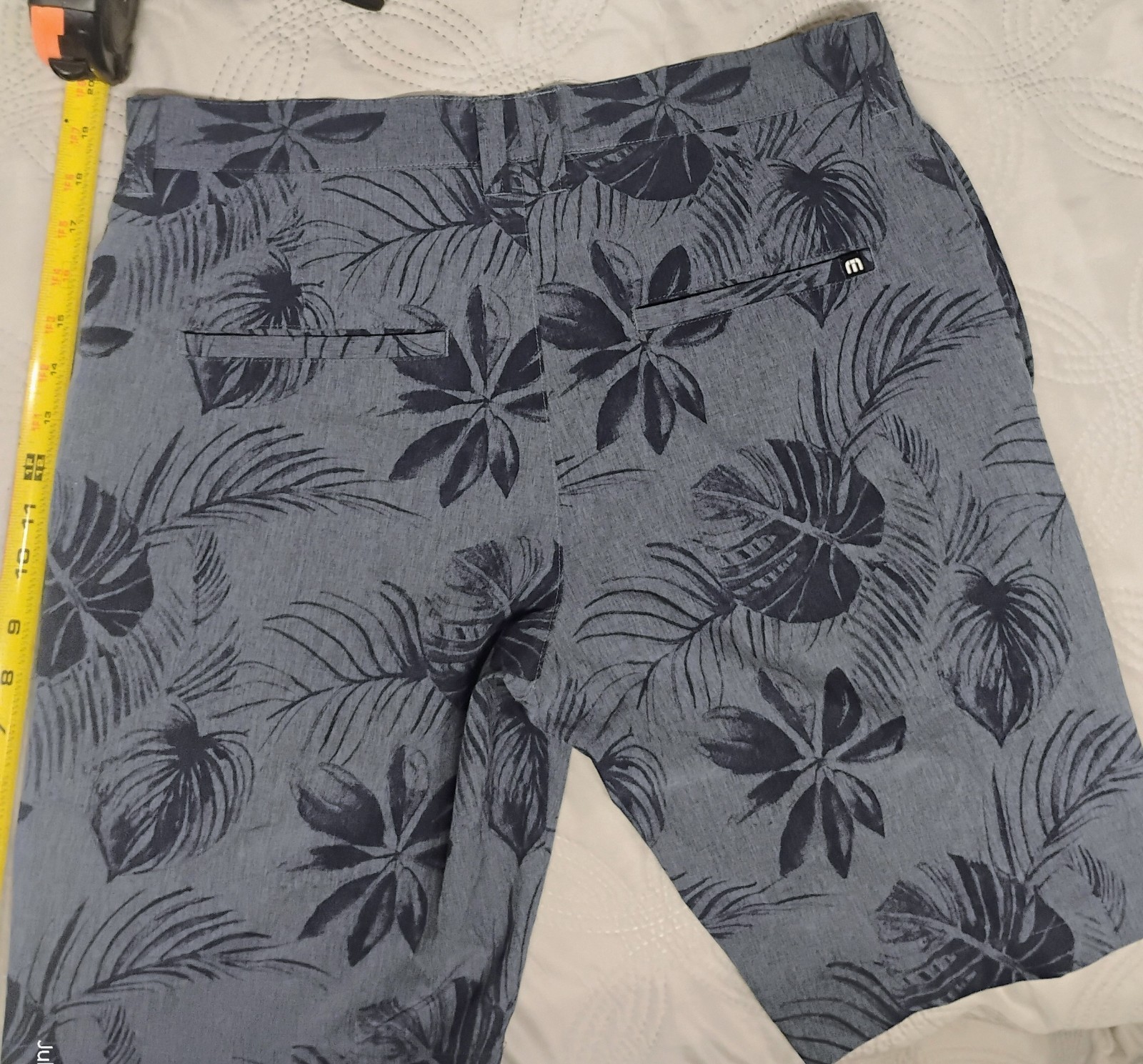 TravisMathew Men’s Bermuda Shorts Blue Tropical Floral Flat Front Pockets 10in