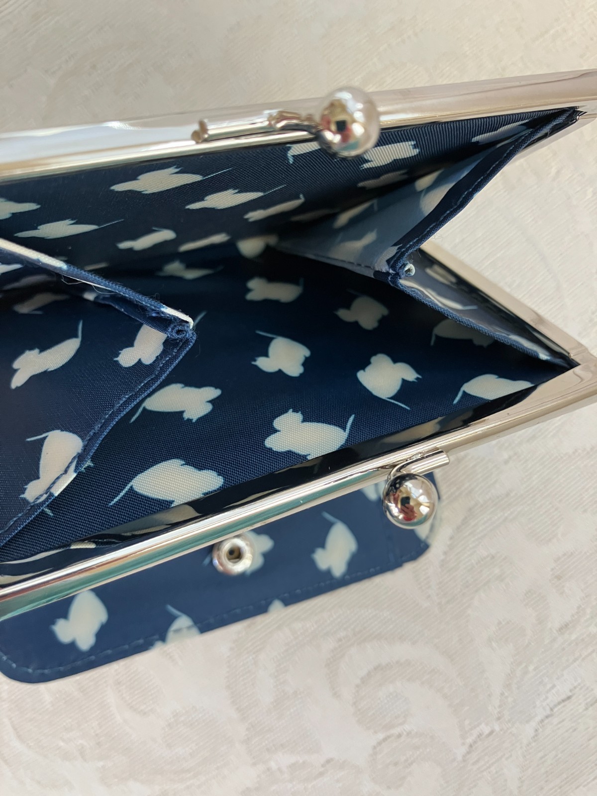Bulle de Savon Women’s Wallet Japanese Magazine Promo 4.5 inches x 3.5 inches