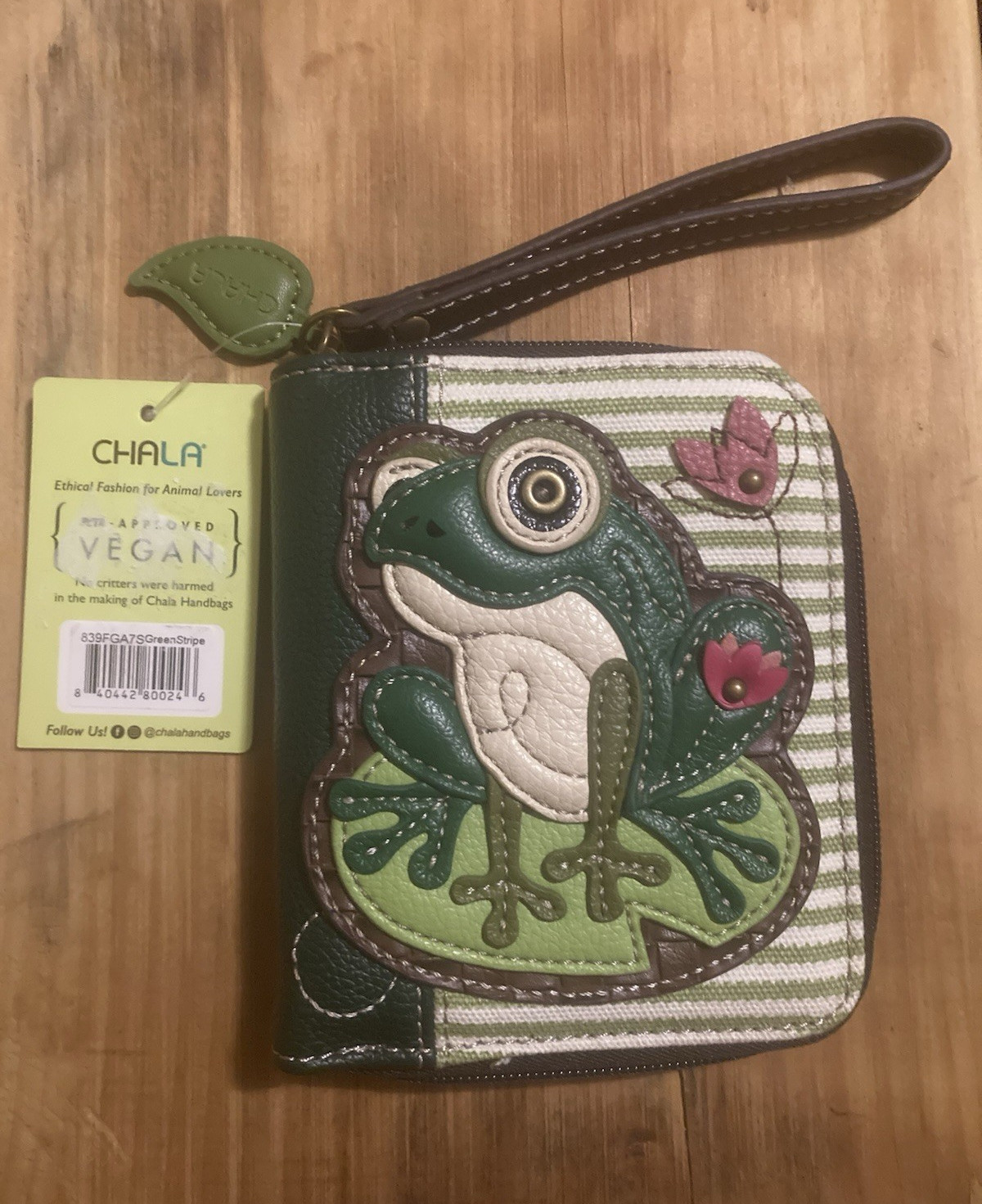 Chala Frog Zip-Around Wristlet Wallet Organizer Green Striped vegan leather NEW