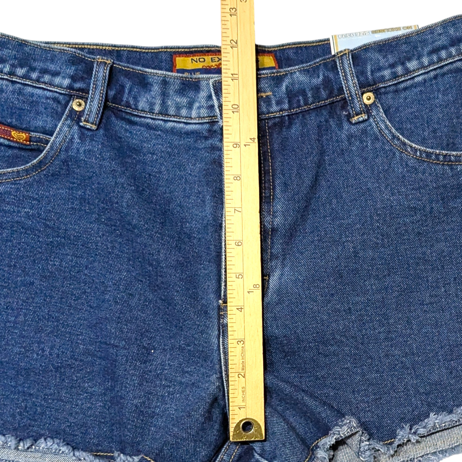 Vintage 90s NO EXCUSES High Rise Jean Shorts 13/14 (32×3) Blue Denim Raw Hem NWT