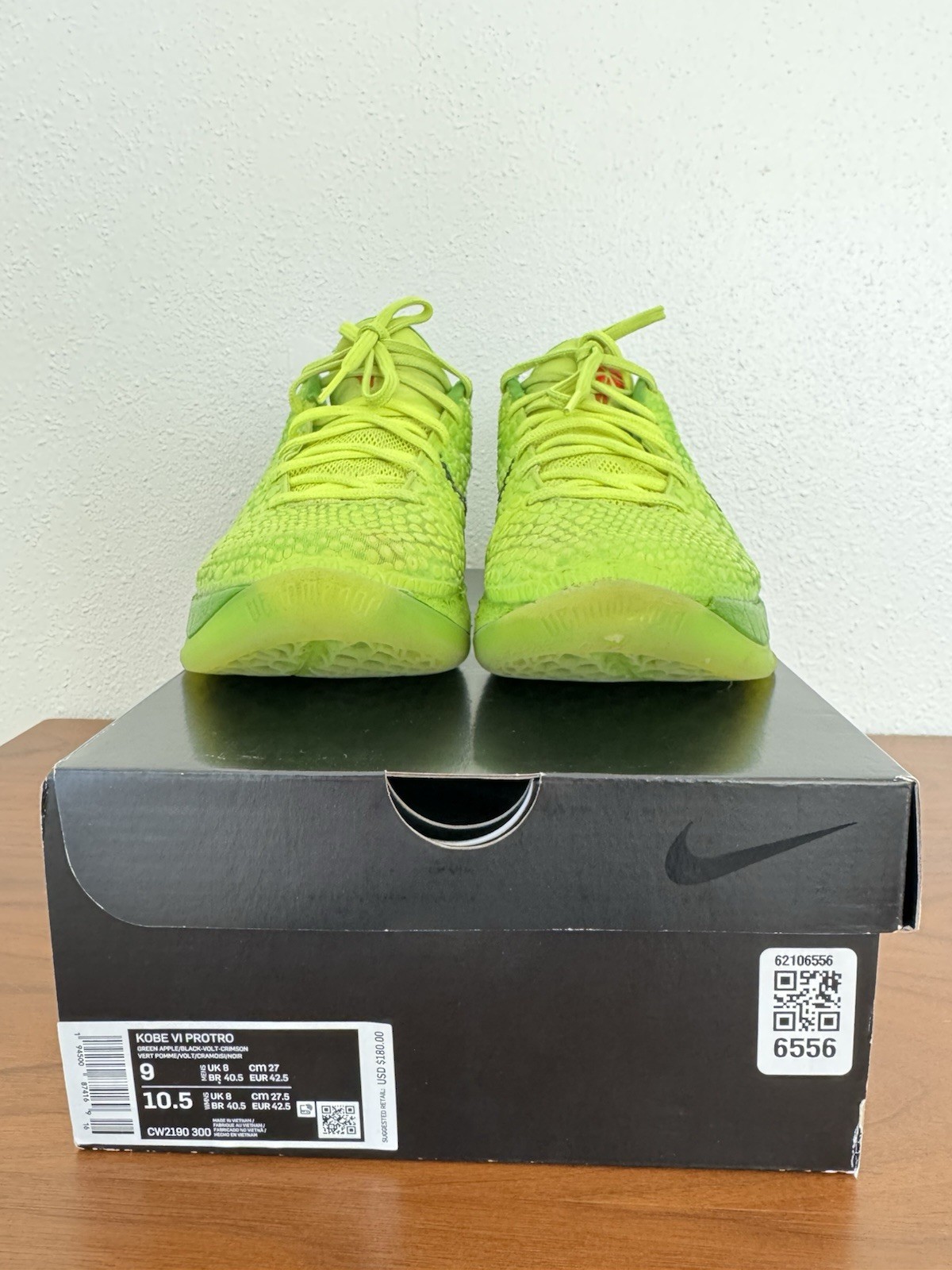 NIKE KOBE 6 PROTRO USED SIZE 9 GRINCH GREEN APPLE VOLT CRIMSON BLACK CW2190 300